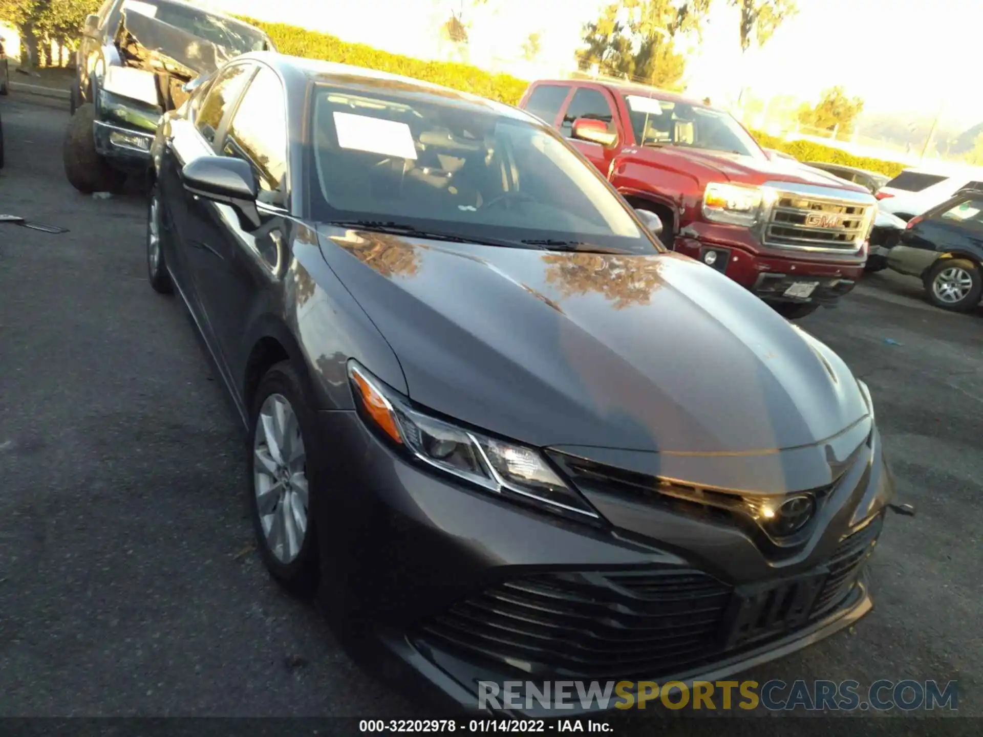 1 Photograph of a damaged car 4T1B11HK3KU278514 TOYOTA CAMRY 2019