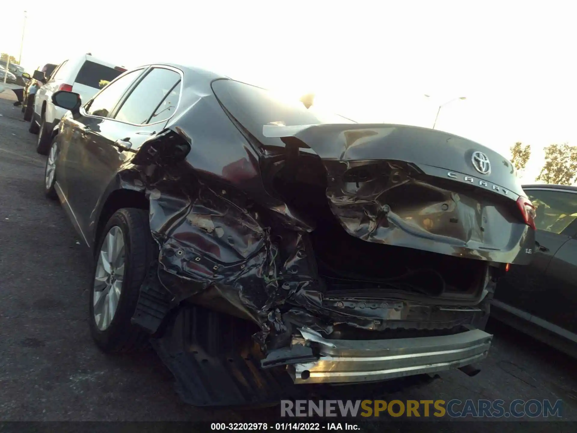 3 Photograph of a damaged car 4T1B11HK3KU278514 TOYOTA CAMRY 2019