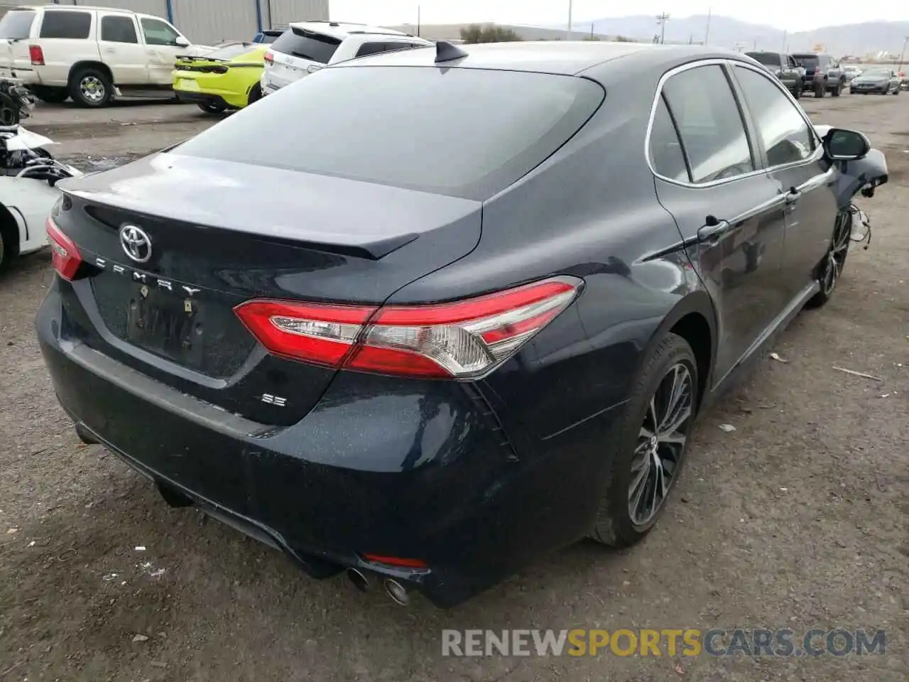 4 Photograph of a damaged car 4T1B11HK3KU279730 TOYOTA CAMRY 2019