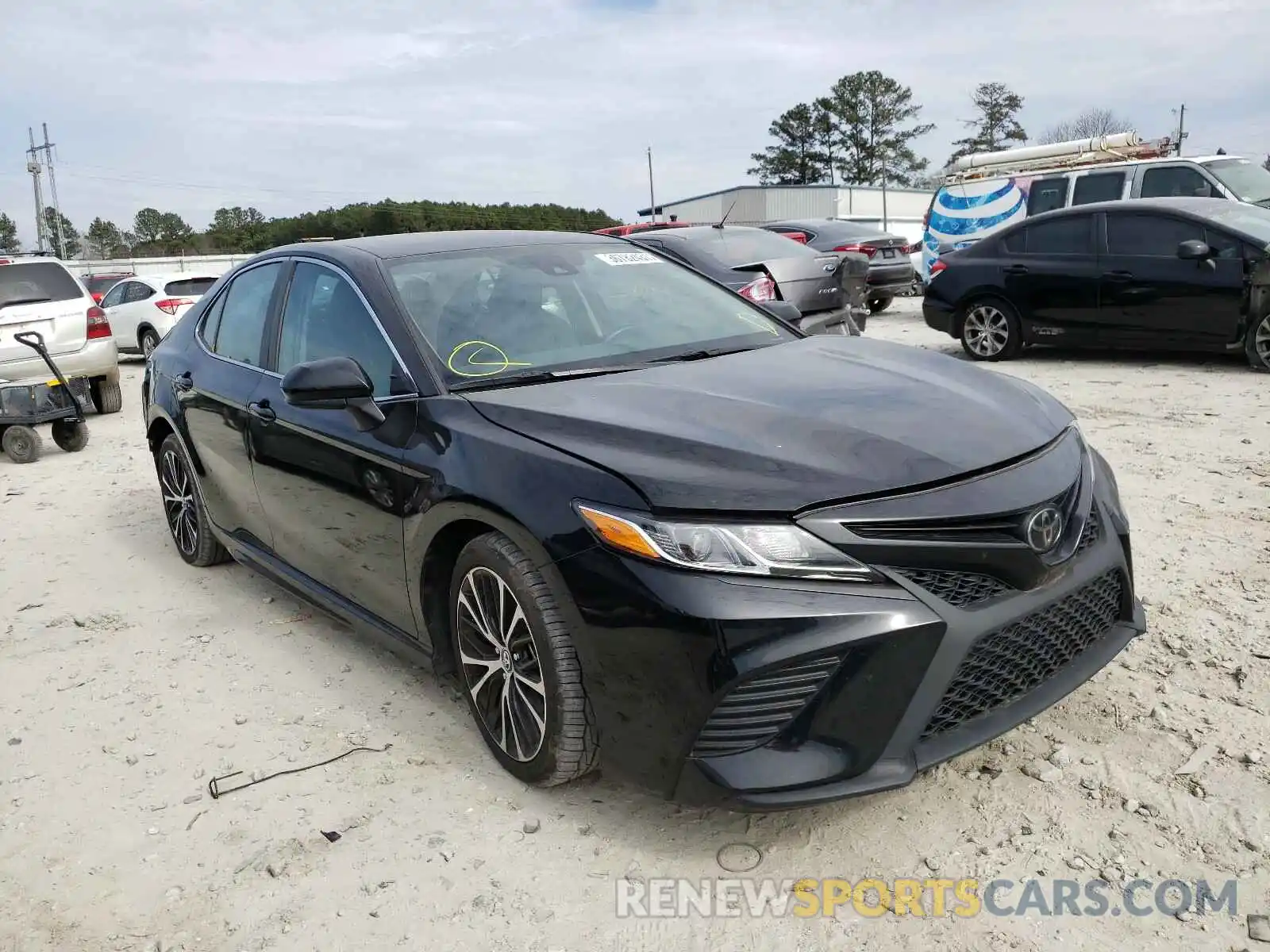 1 Photograph of a damaged car 4T1B11HK3KU280747 TOYOTA CAMRY 2019