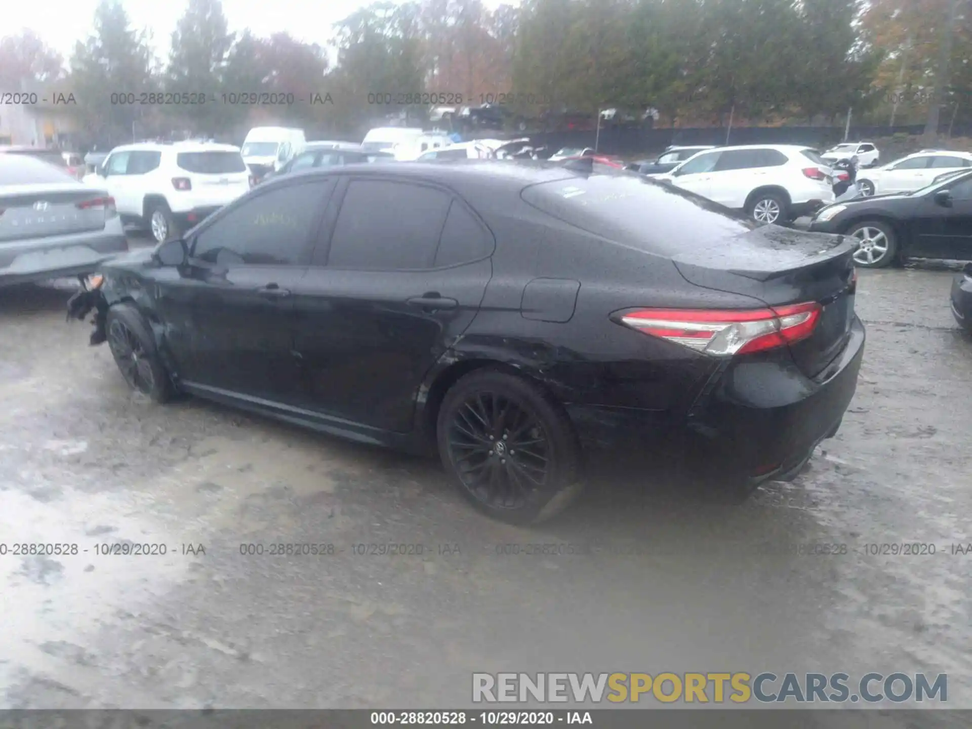 3 Photograph of a damaged car 4T1B11HK3KU280800 TOYOTA CAMRY 2019