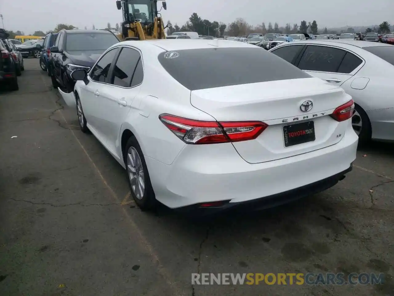 3 Photograph of a damaged car 4T1B11HK3KU285608 TOYOTA CAMRY 2019