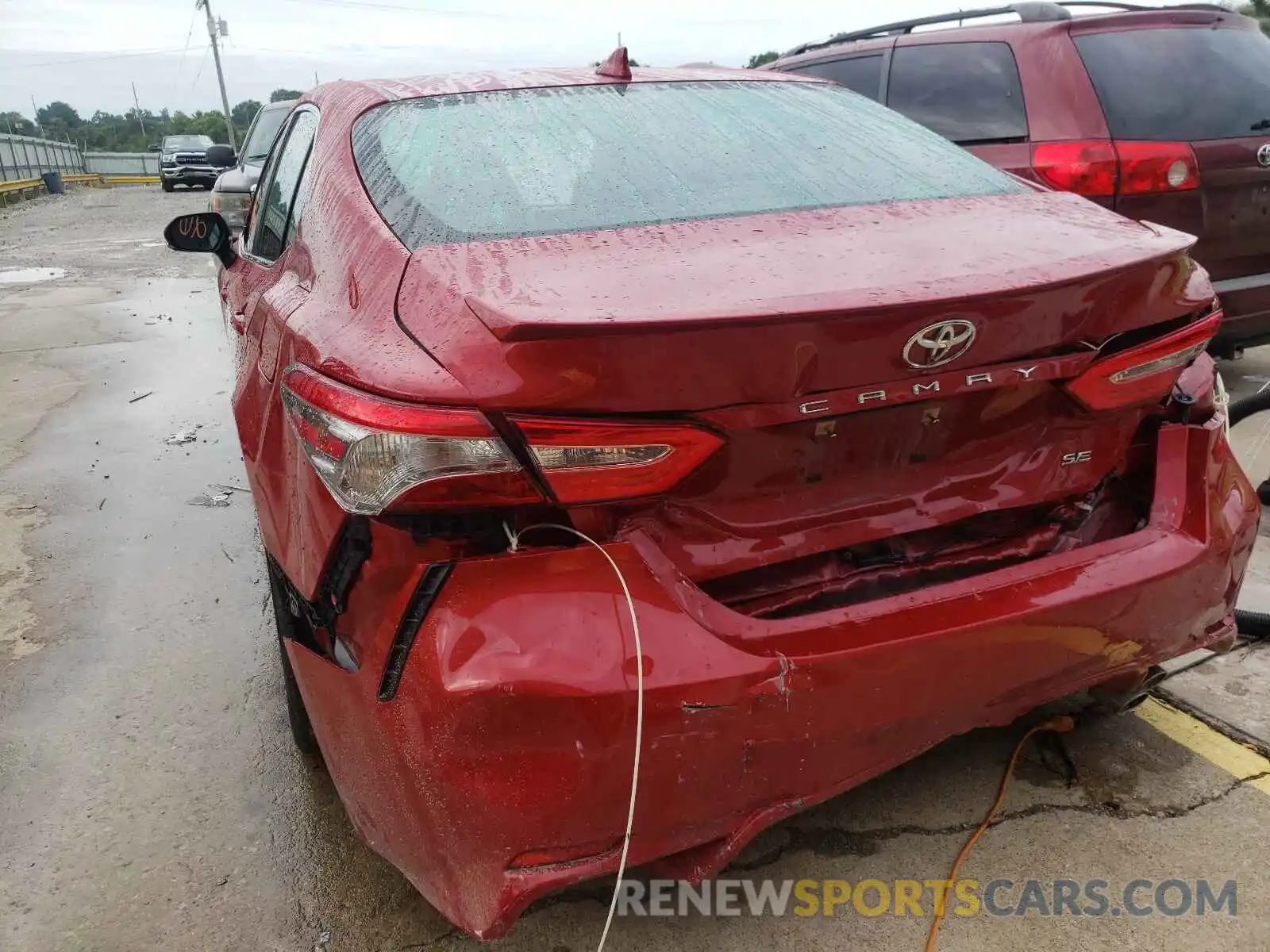 3 Photograph of a damaged car 4T1B11HK3KU288217 TOYOTA CAMRY 2019