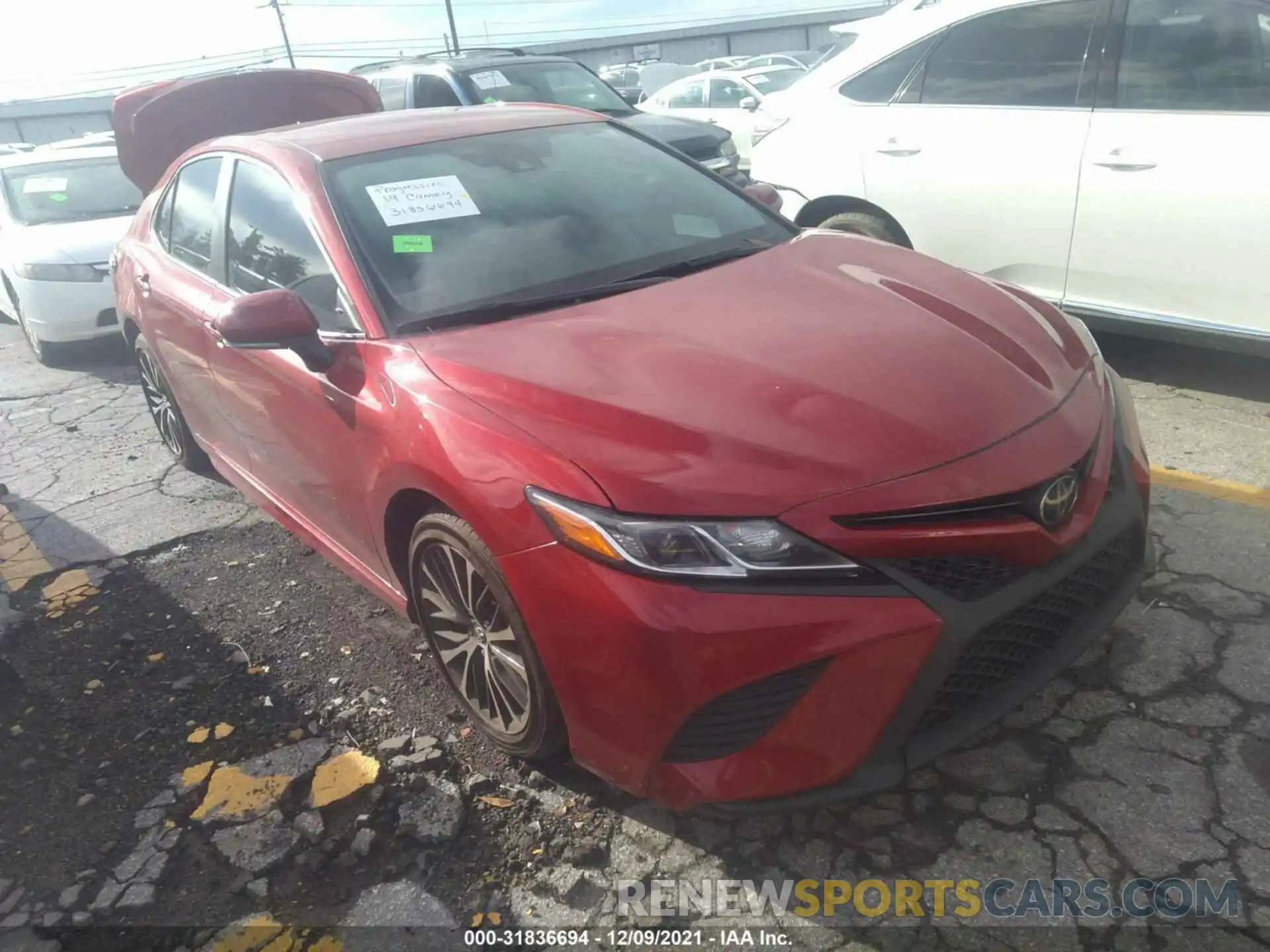 1 Photograph of a damaged car 4T1B11HK3KU289271 TOYOTA CAMRY 2019