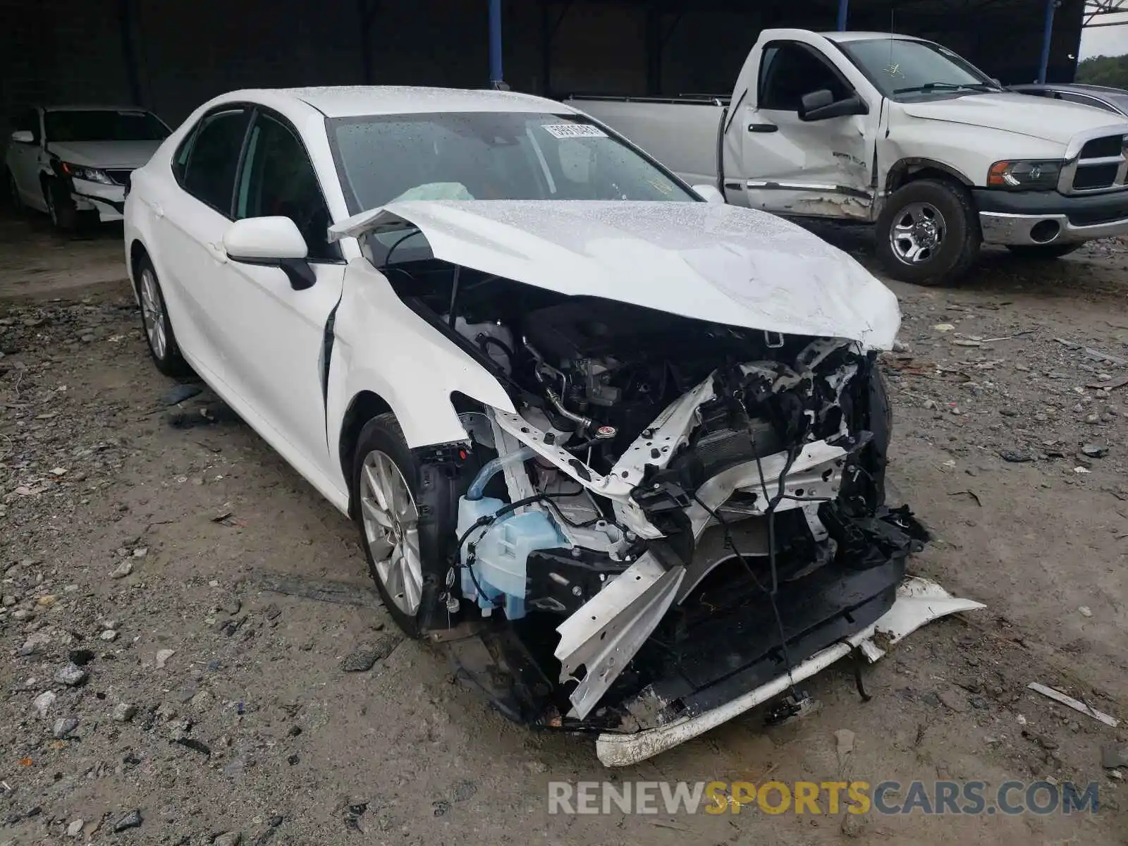 1 Photograph of a damaged car 4T1B11HK3KU290386 TOYOTA CAMRY 2019