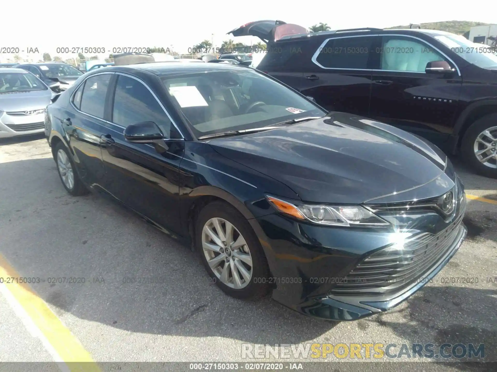 1 Photograph of a damaged car 4T1B11HK3KU291652 TOYOTA CAMRY 2019