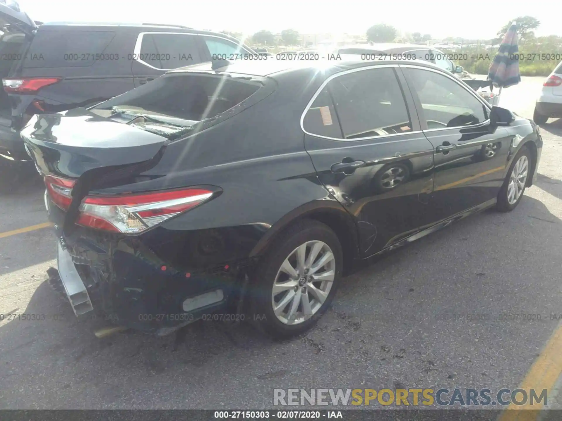 4 Photograph of a damaged car 4T1B11HK3KU291652 TOYOTA CAMRY 2019