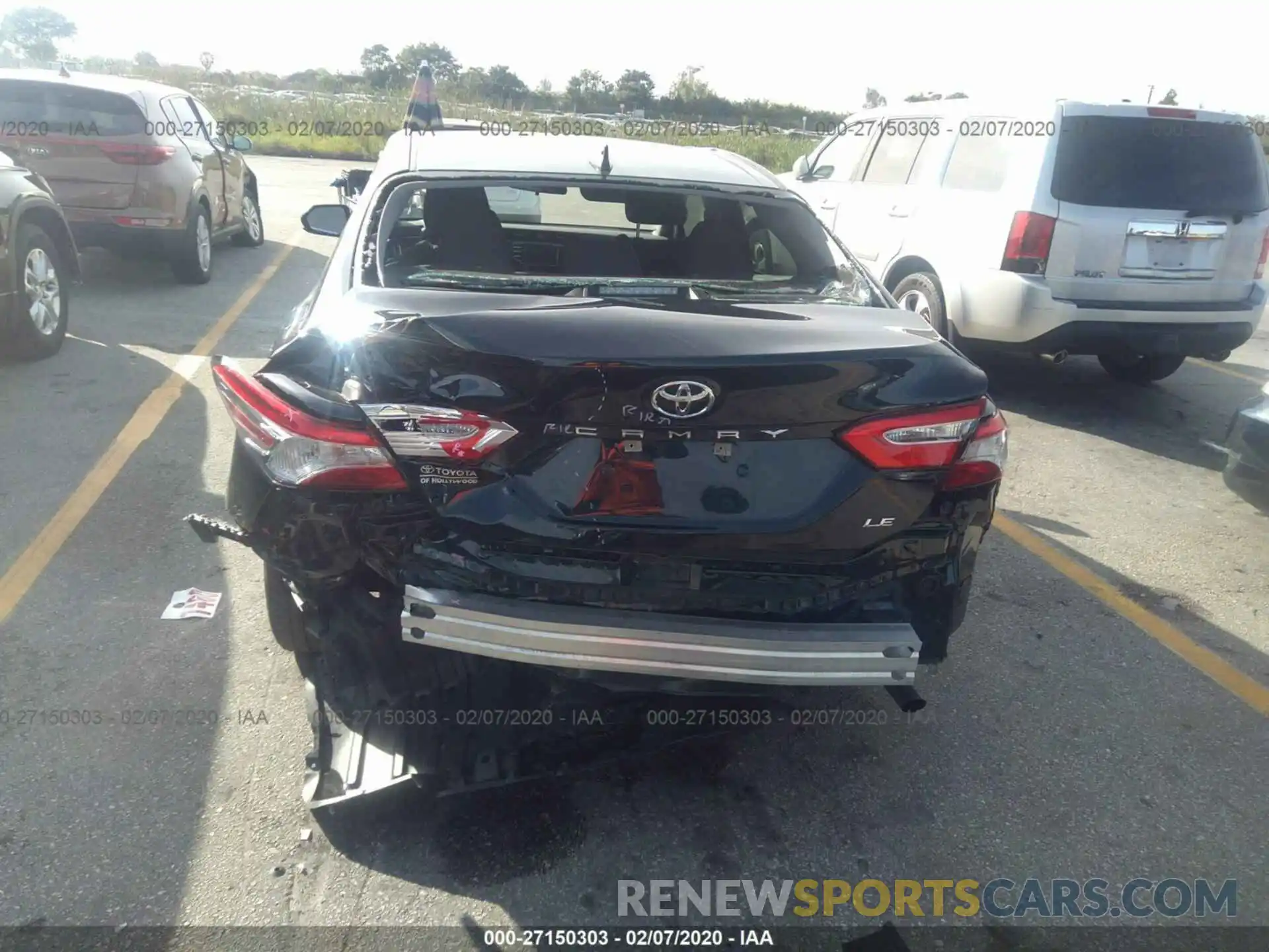 6 Photograph of a damaged car 4T1B11HK3KU291652 TOYOTA CAMRY 2019