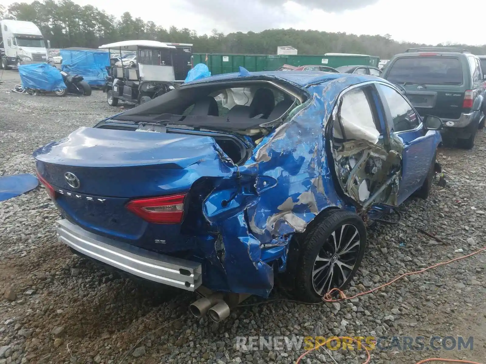 4 Photograph of a damaged car 4T1B11HK3KU295264 TOYOTA CAMRY 2019