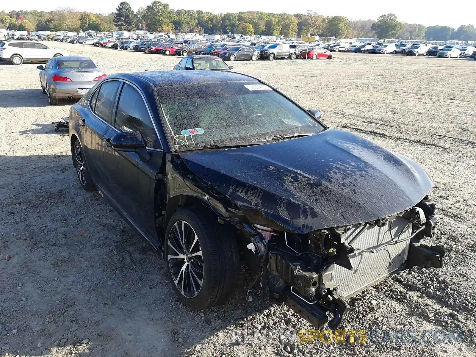 1 Photograph of a damaged car 4T1B11HK3KU295412 TOYOTA CAMRY 2019