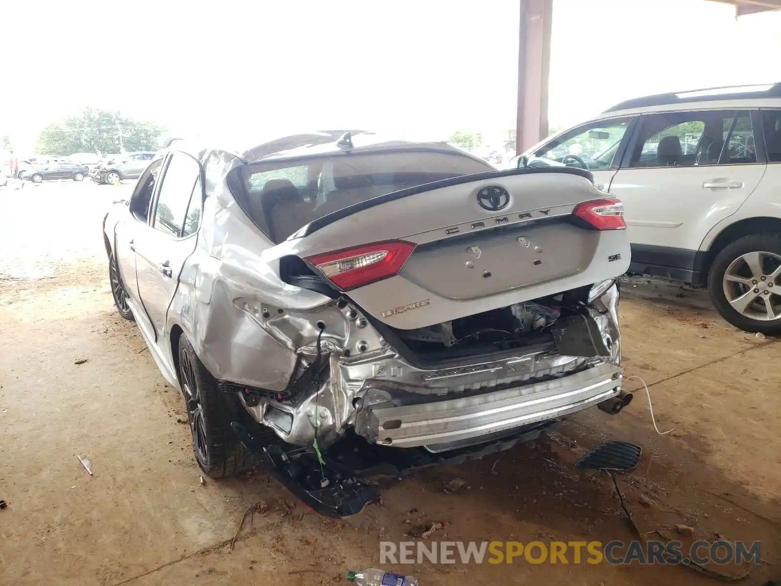 3 Photograph of a damaged car 4T1B11HK3KU298584 TOYOTA CAMRY 2019