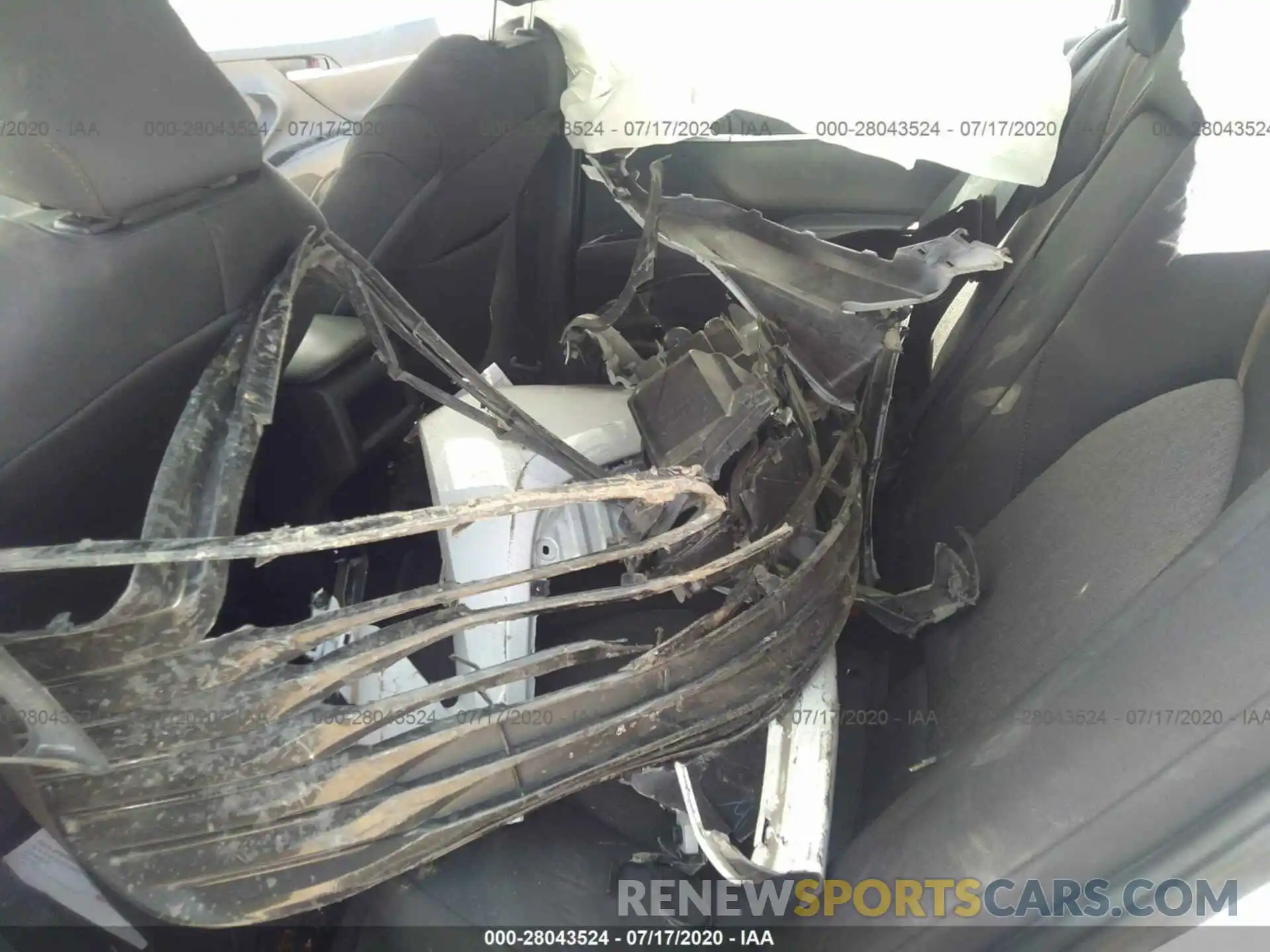 12 Photograph of a damaged car 4T1B11HK3KU679500 TOYOTA CAMRY 2019