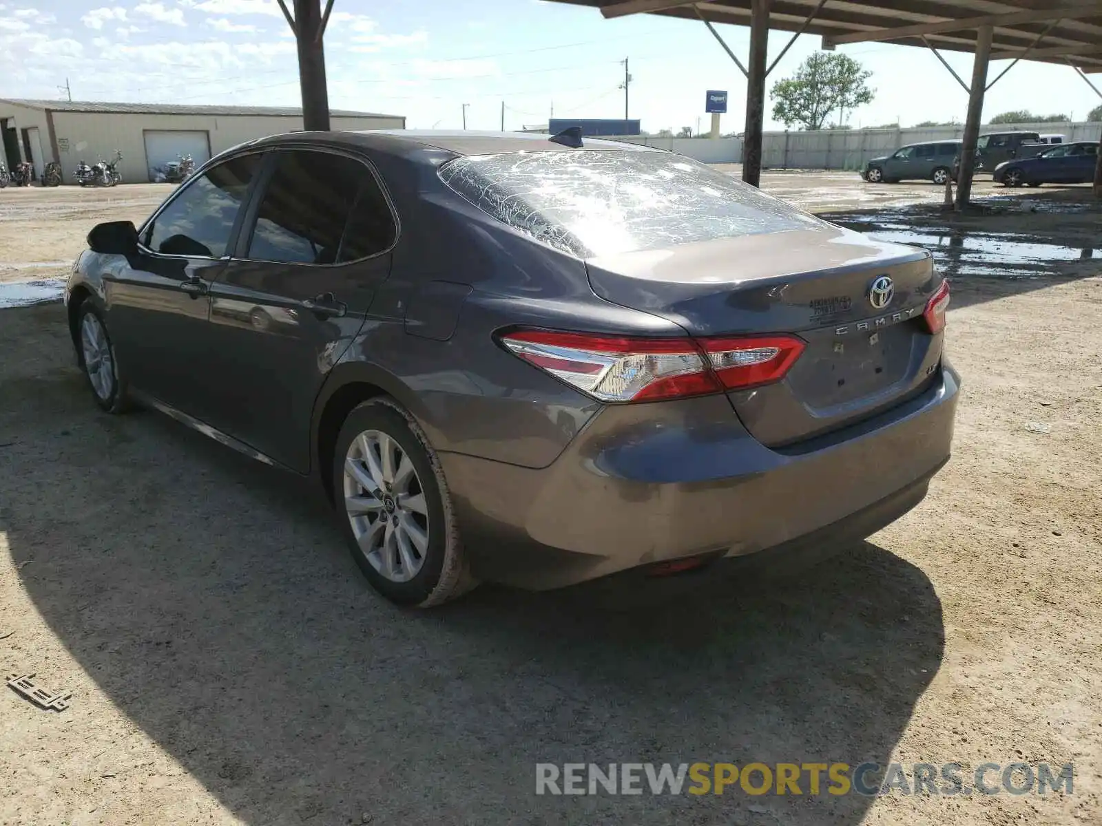 3 Photograph of a damaged car 4T1B11HK3KU680050 TOYOTA CAMRY 2019