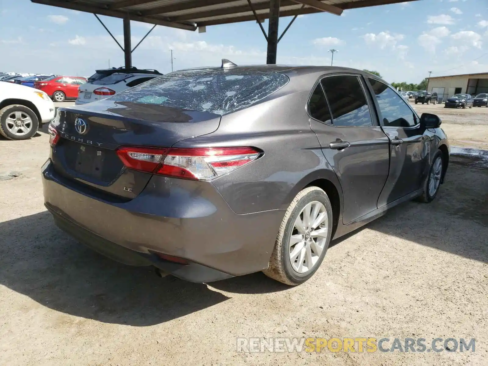 4 Photograph of a damaged car 4T1B11HK3KU680050 TOYOTA CAMRY 2019