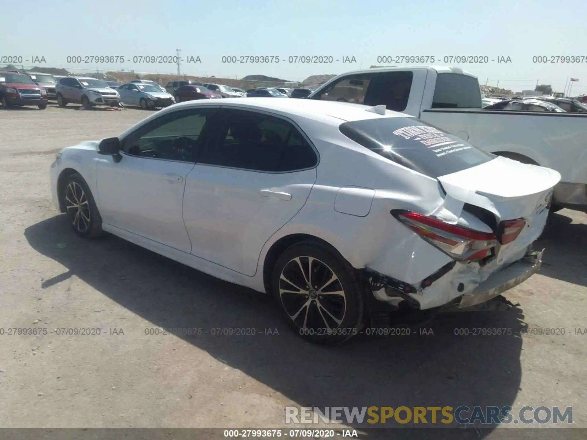 3 Photograph of a damaged car 4T1B11HK3KU680064 TOYOTA CAMRY 2019