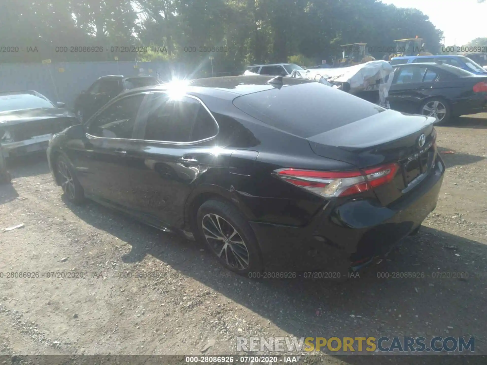 3 Photograph of a damaged car 4T1B11HK3KU680291 TOYOTA CAMRY 2019