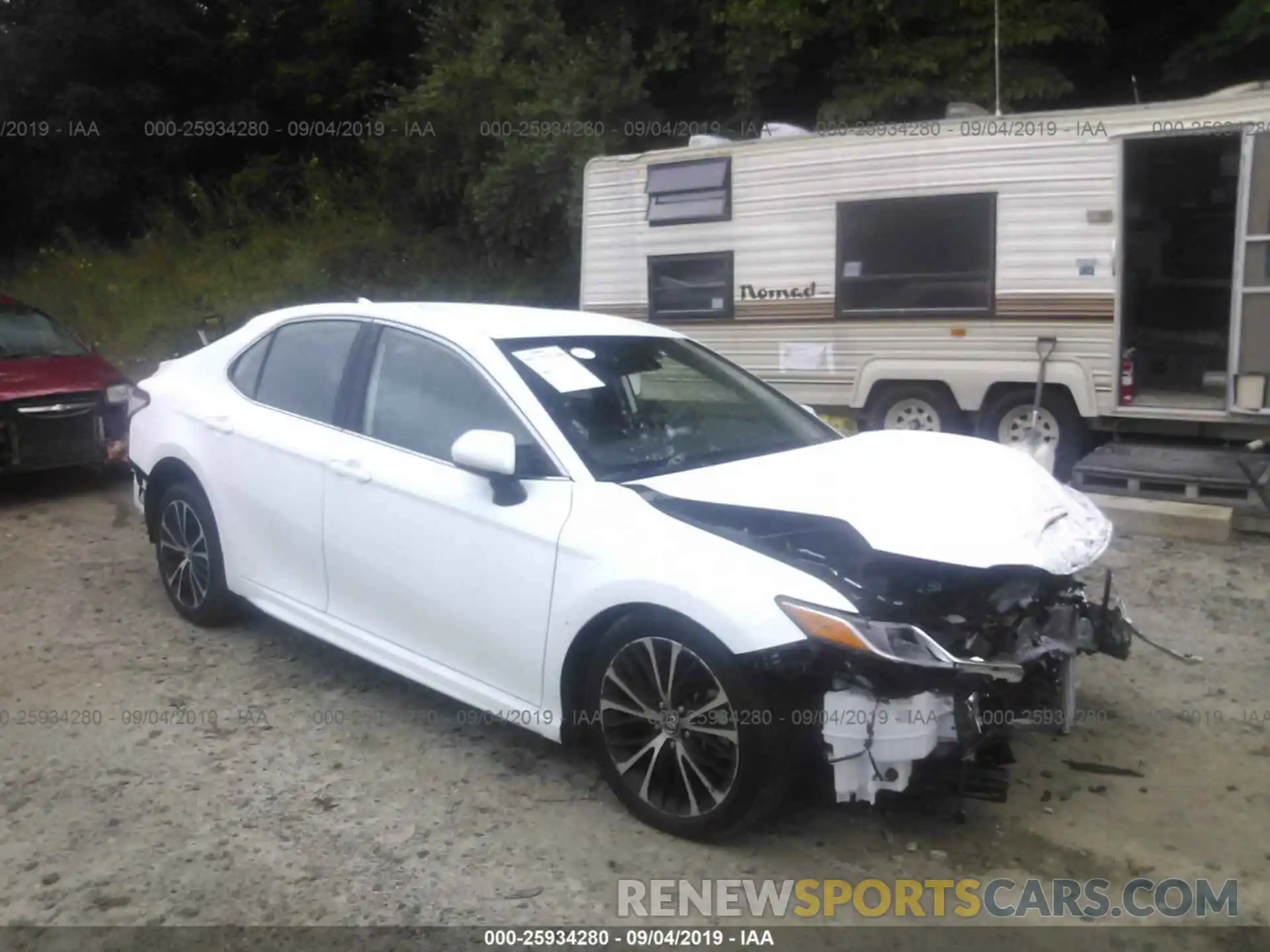 1 Photograph of a damaged car 4T1B11HK3KU680968 TOYOTA CAMRY 2019