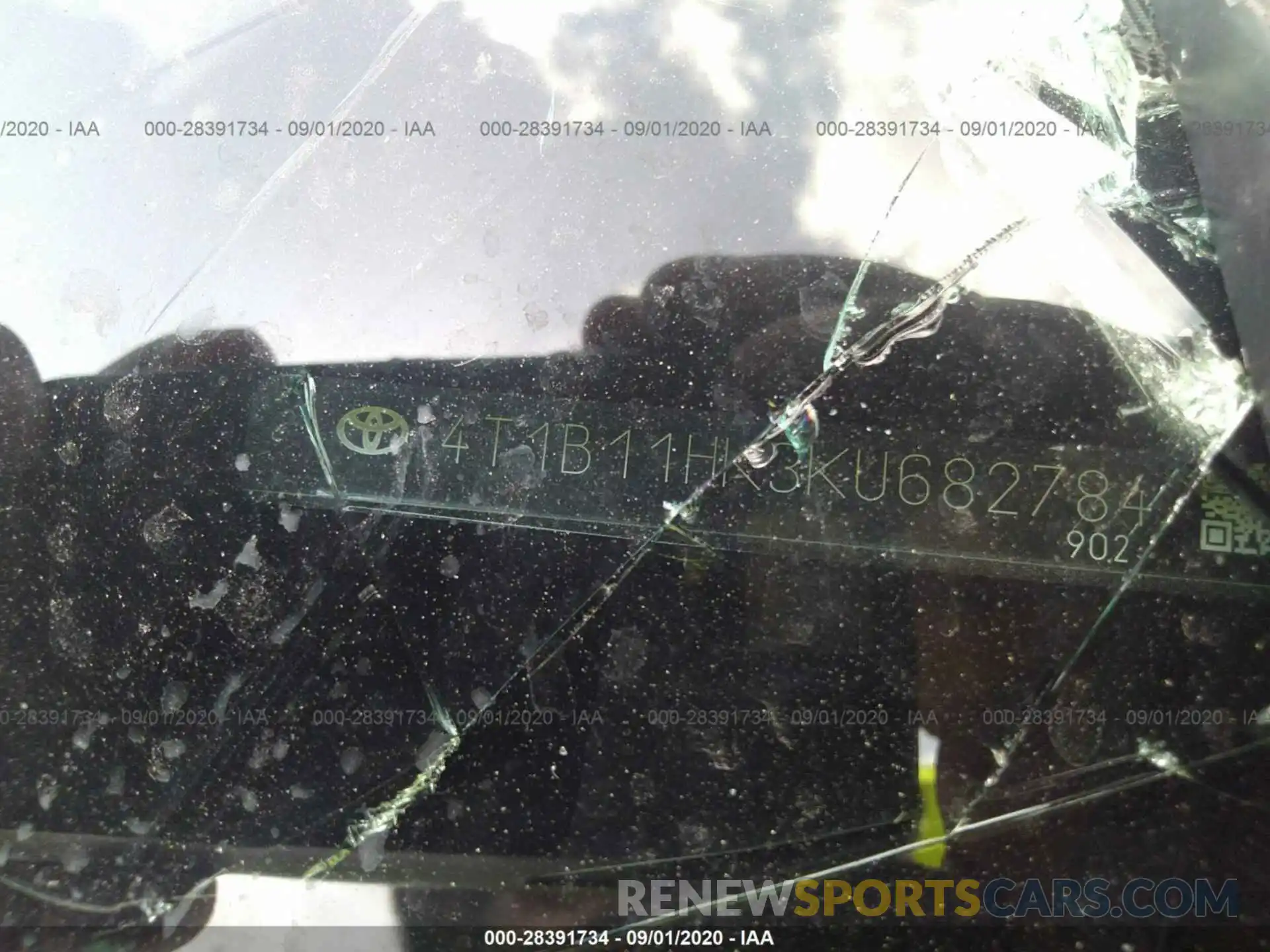 9 Photograph of a damaged car 4T1B11HK3KU682784 TOYOTA CAMRY 2019