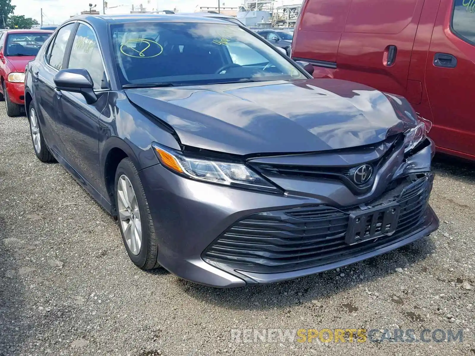 1 Photograph of a damaged car 4T1B11HK3KU682851 TOYOTA CAMRY 2019