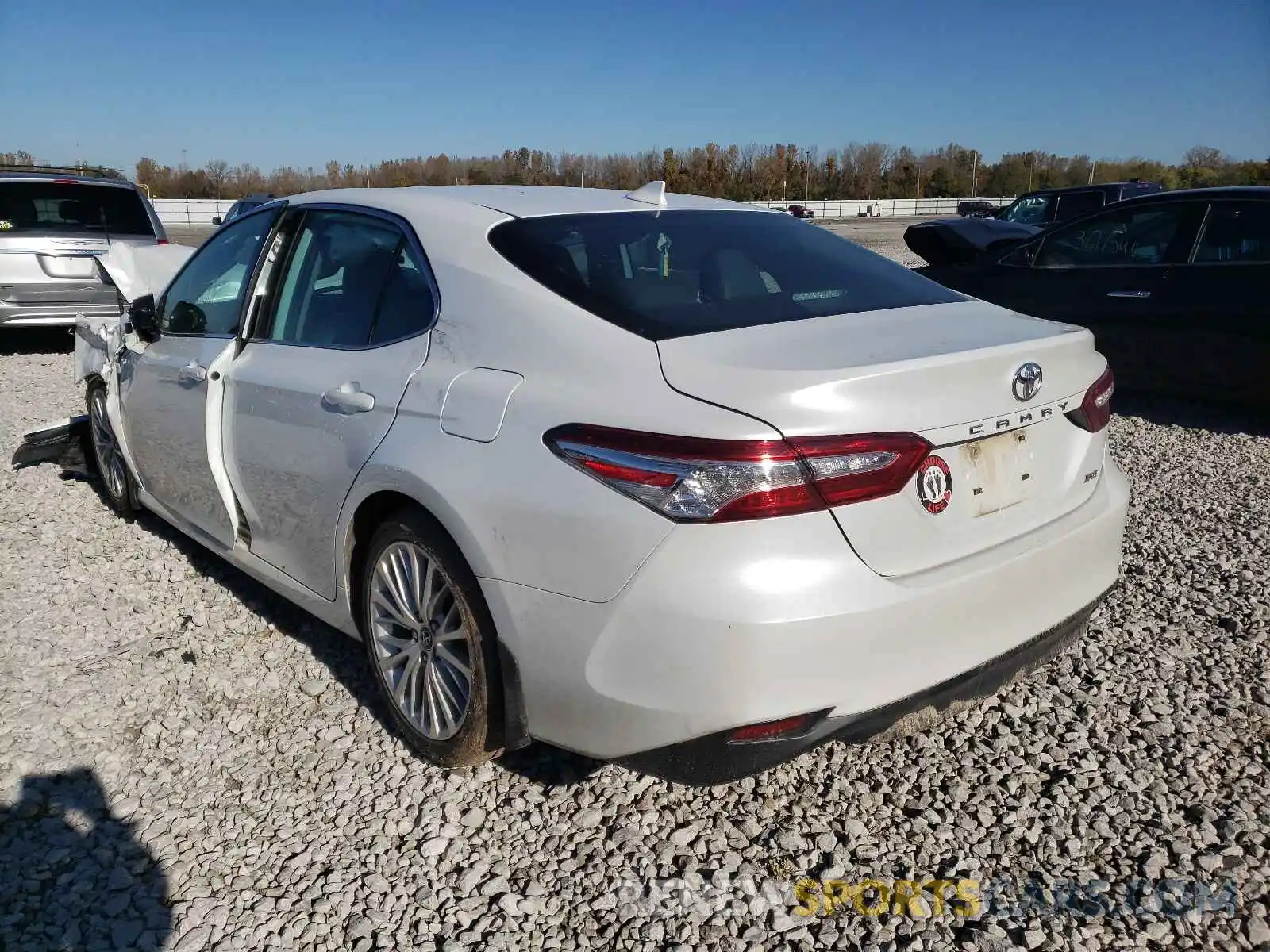 3 Photograph of a damaged car 4T1B11HK3KU682879 TOYOTA CAMRY 2019