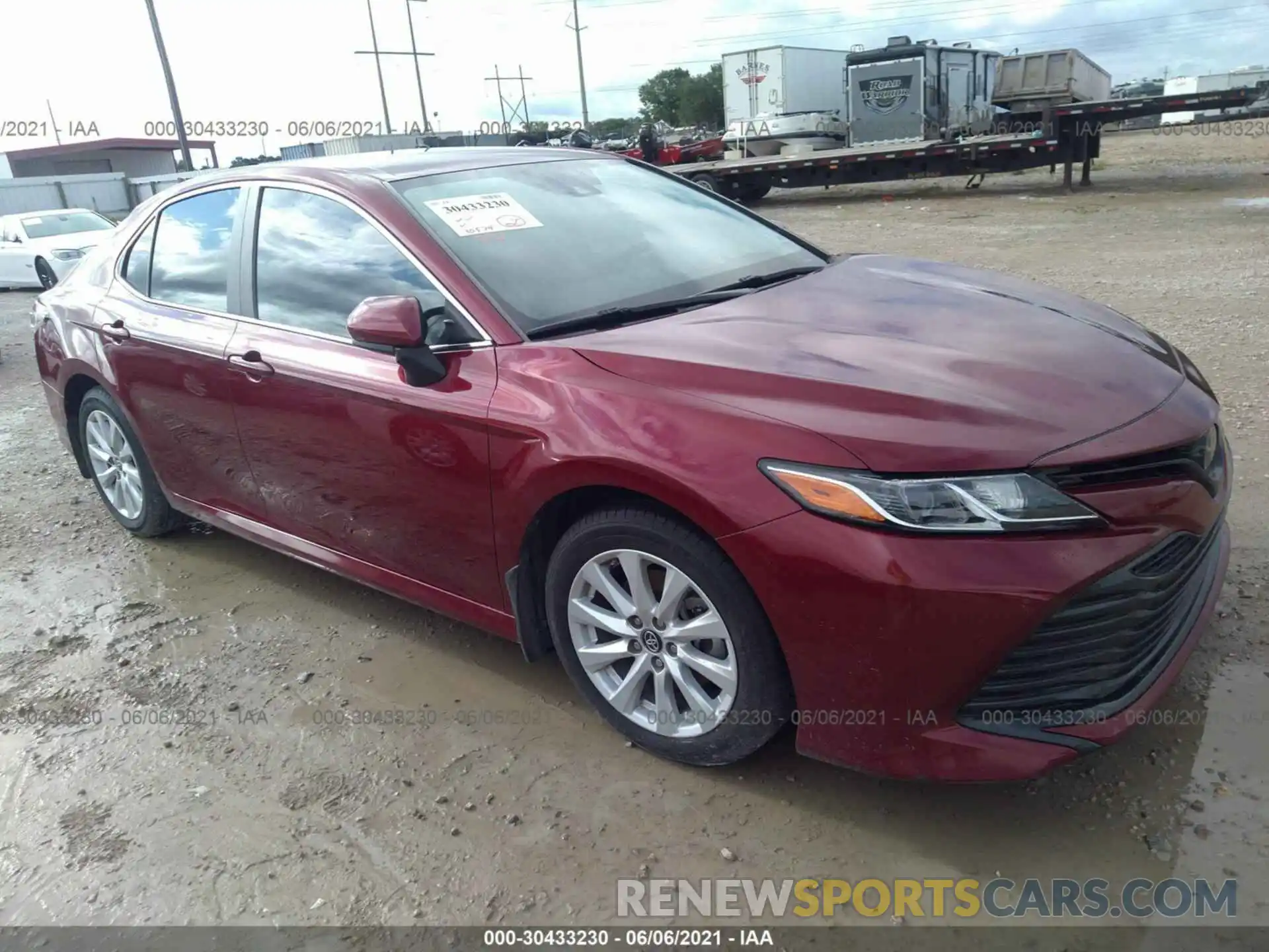 1 Photograph of a damaged car 4T1B11HK3KU683501 TOYOTA CAMRY 2019