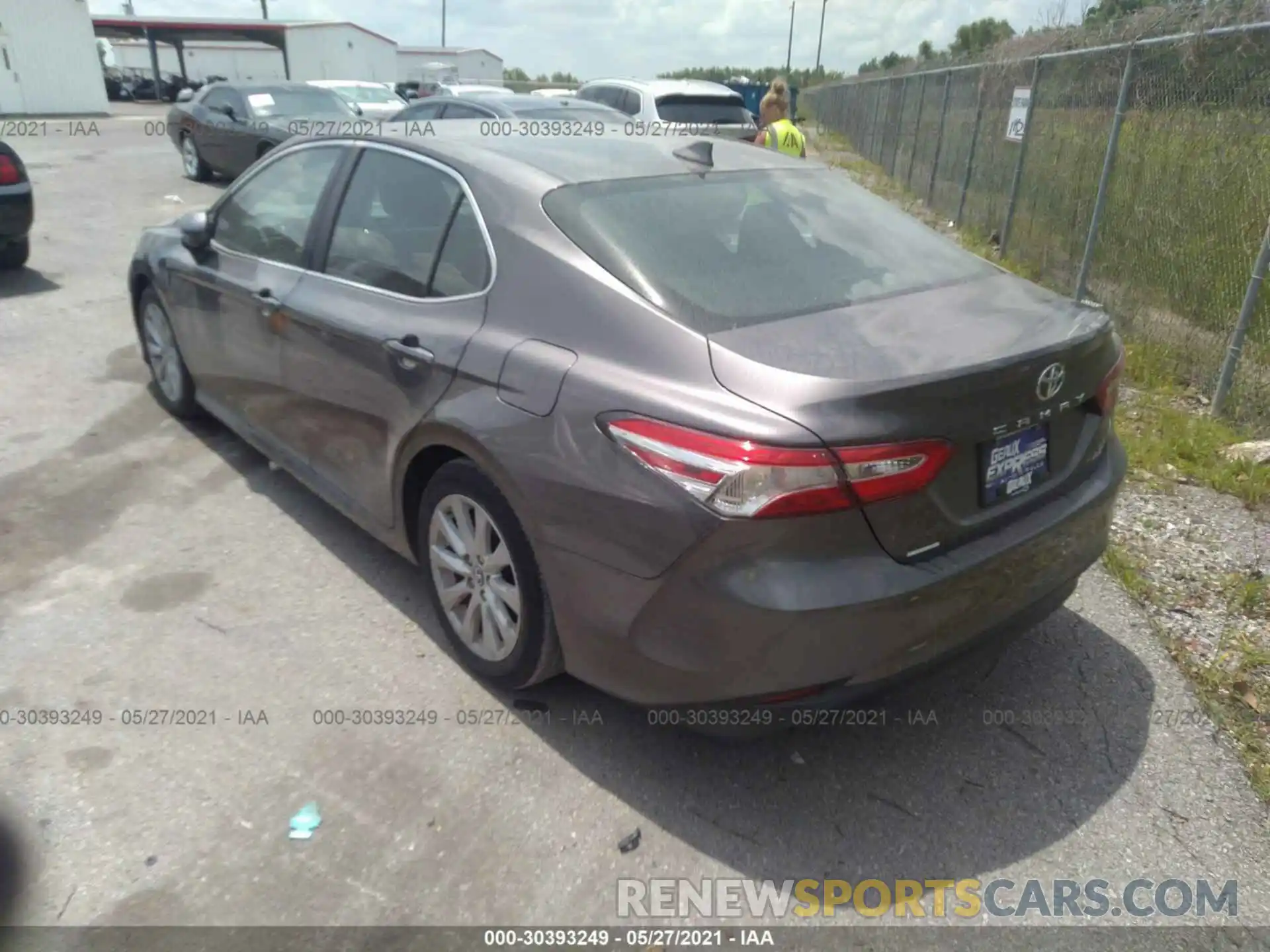 3 Photograph of a damaged car 4T1B11HK3KU684342 TOYOTA CAMRY 2019