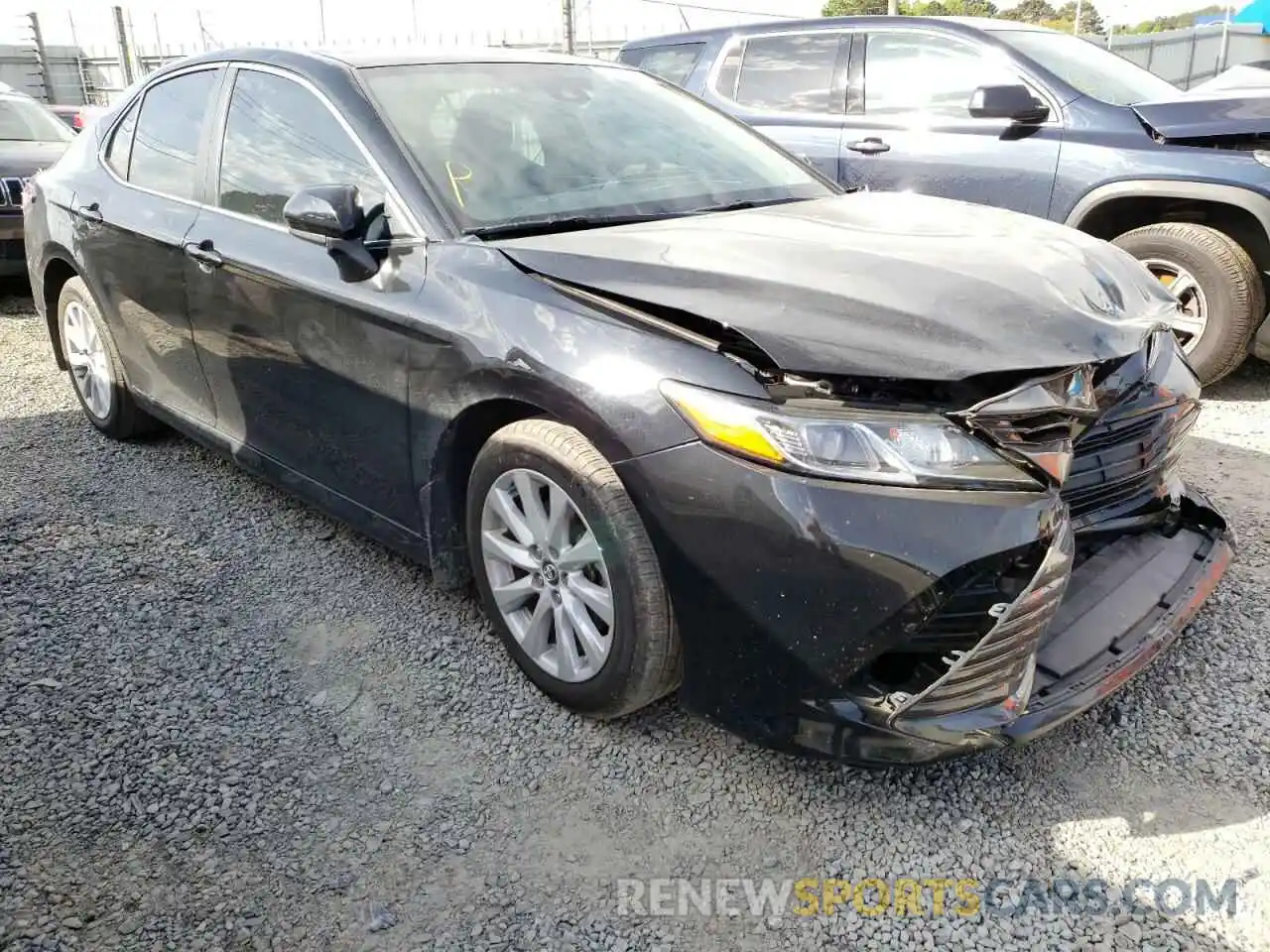 1 Photograph of a damaged car 4T1B11HK3KU685586 TOYOTA CAMRY 2019