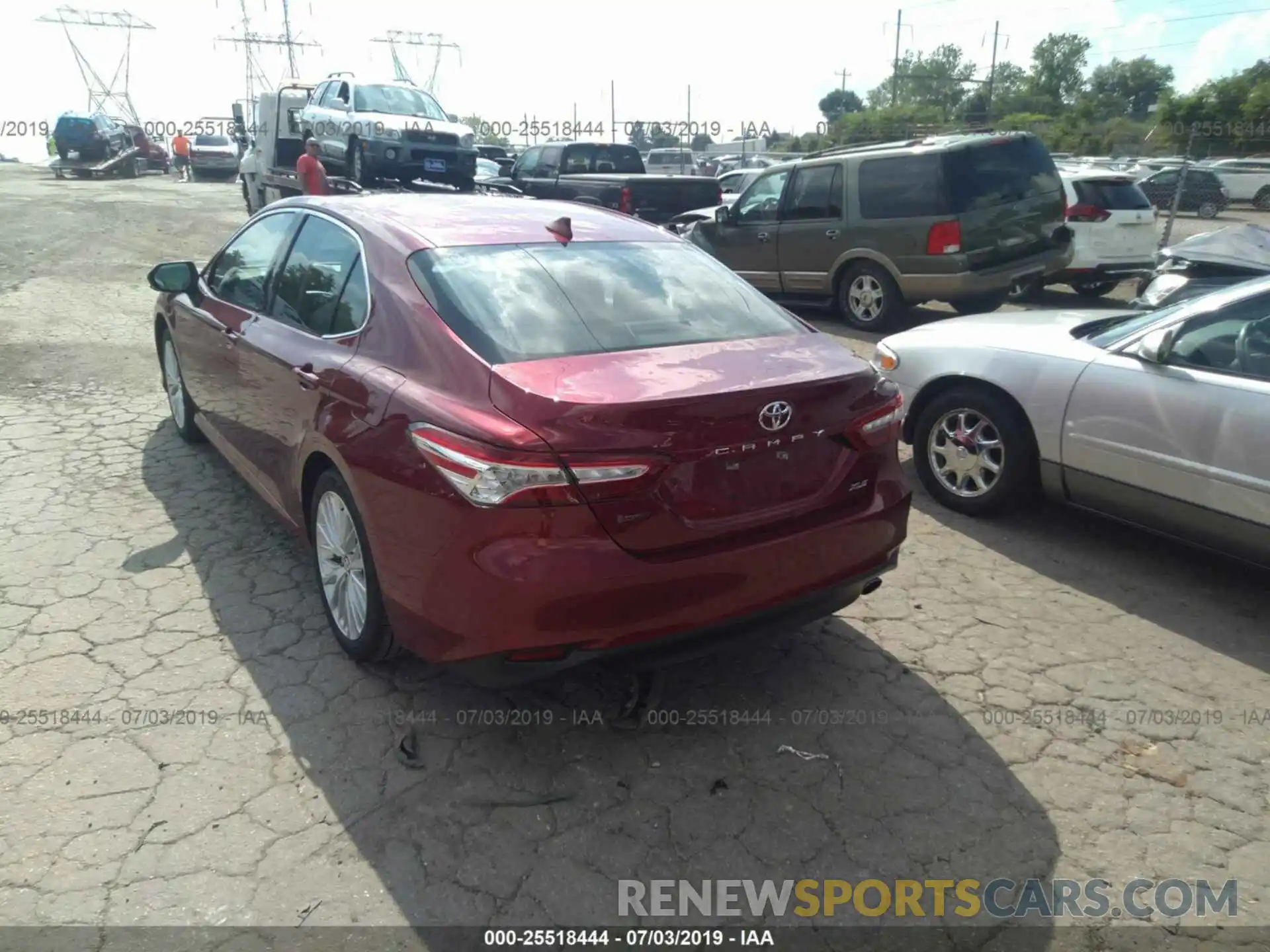 3 Photograph of a damaged car 4T1B11HK3KU685748 TOYOTA CAMRY 2019