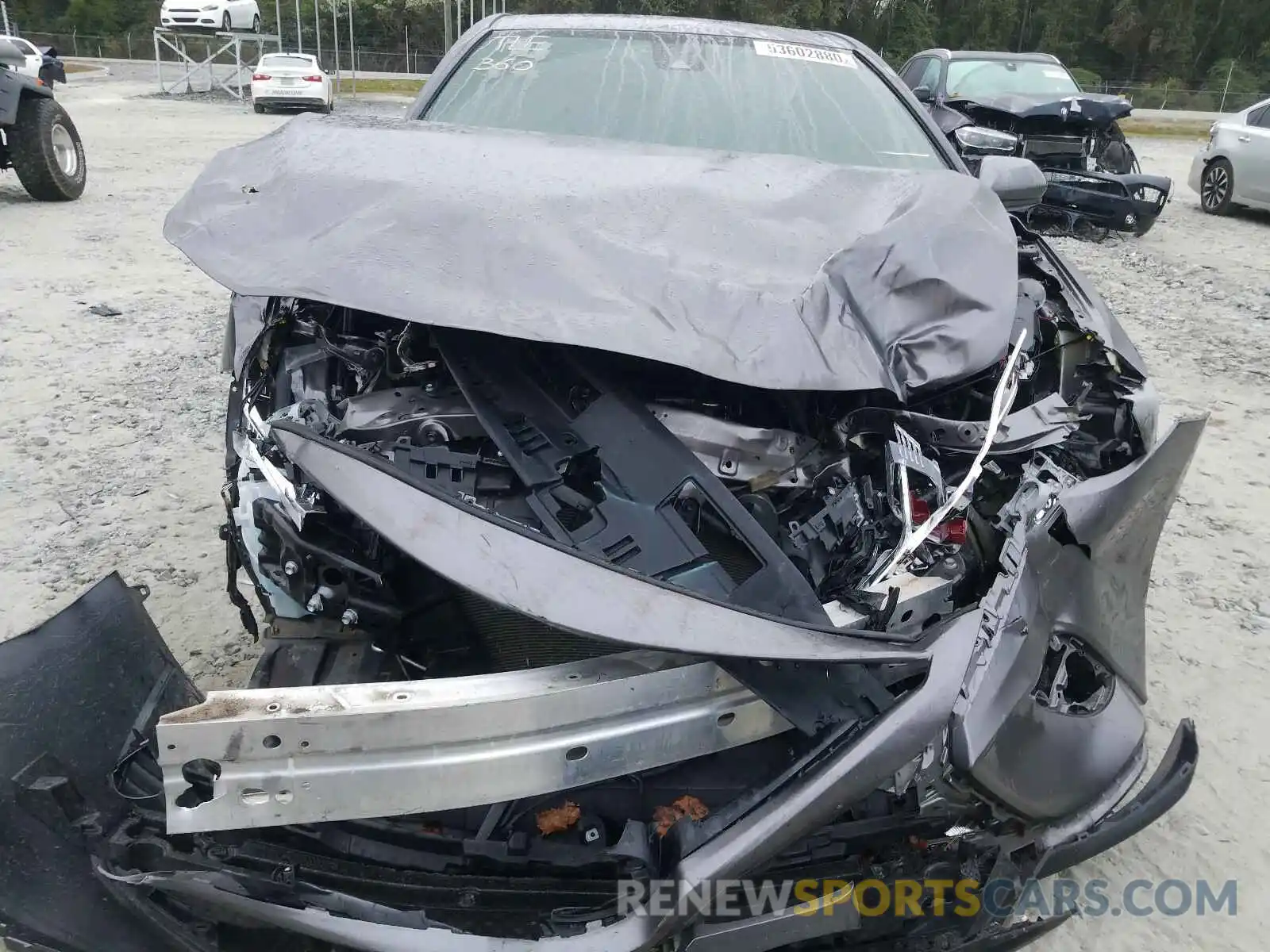 9 Photograph of a damaged car 4T1B11HK3KU685765 TOYOTA CAMRY 2019