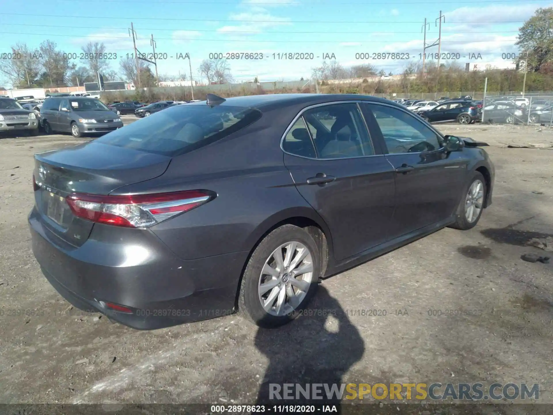 4 Photograph of a damaged car 4T1B11HK3KU686334 TOYOTA CAMRY 2019