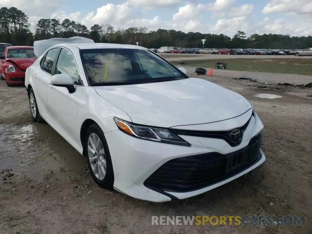 1 Photograph of a damaged car 4T1B11HK3KU687919 TOYOTA CAMRY 2019