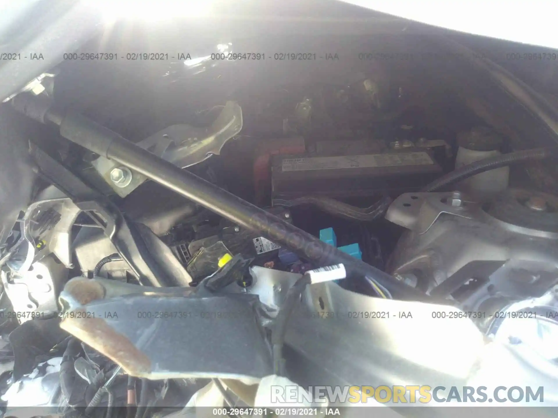 10 Photograph of a damaged car 4T1B11HK3KU687998 TOYOTA CAMRY 2019