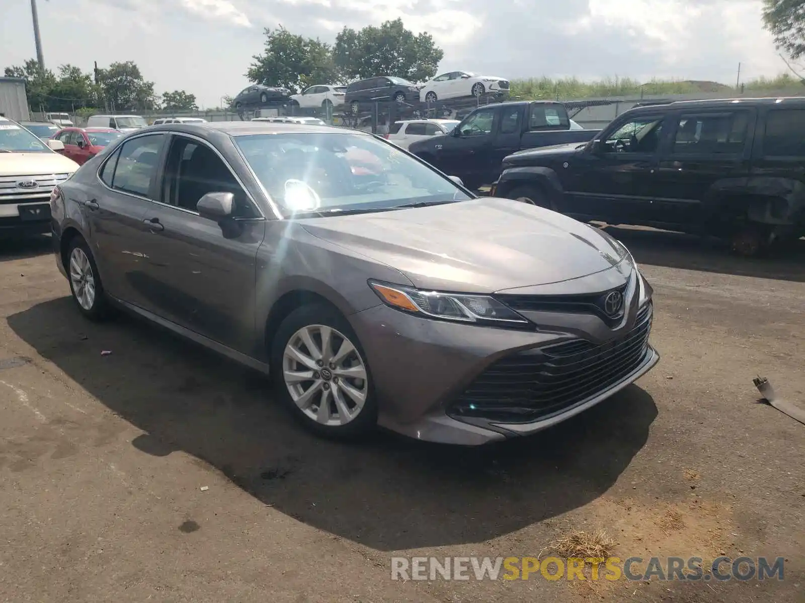 1 Photograph of a damaged car 4T1B11HK3KU688262 TOYOTA CAMRY 2019