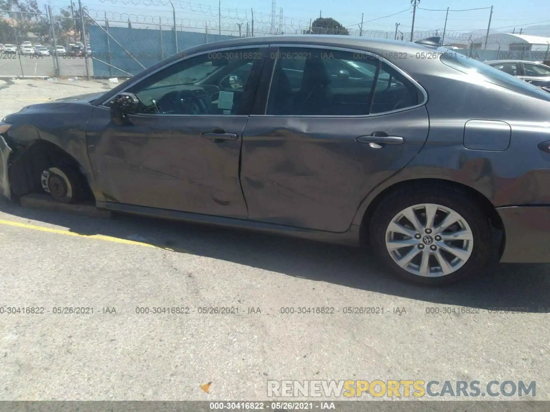 6 Photograph of a damaged car 4T1B11HK3KU688410 TOYOTA CAMRY 2019