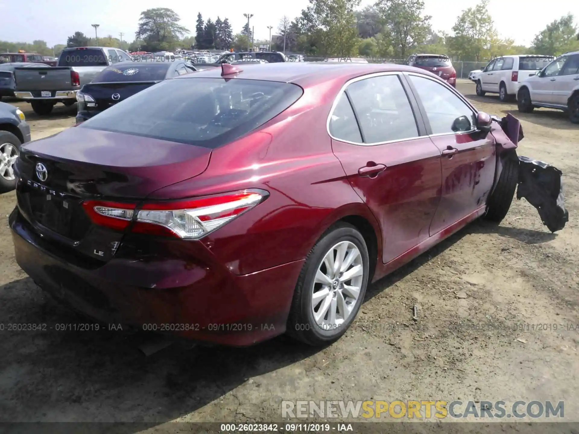 4 Photograph of a damaged car 4T1B11HK3KU690559 TOYOTA CAMRY 2019