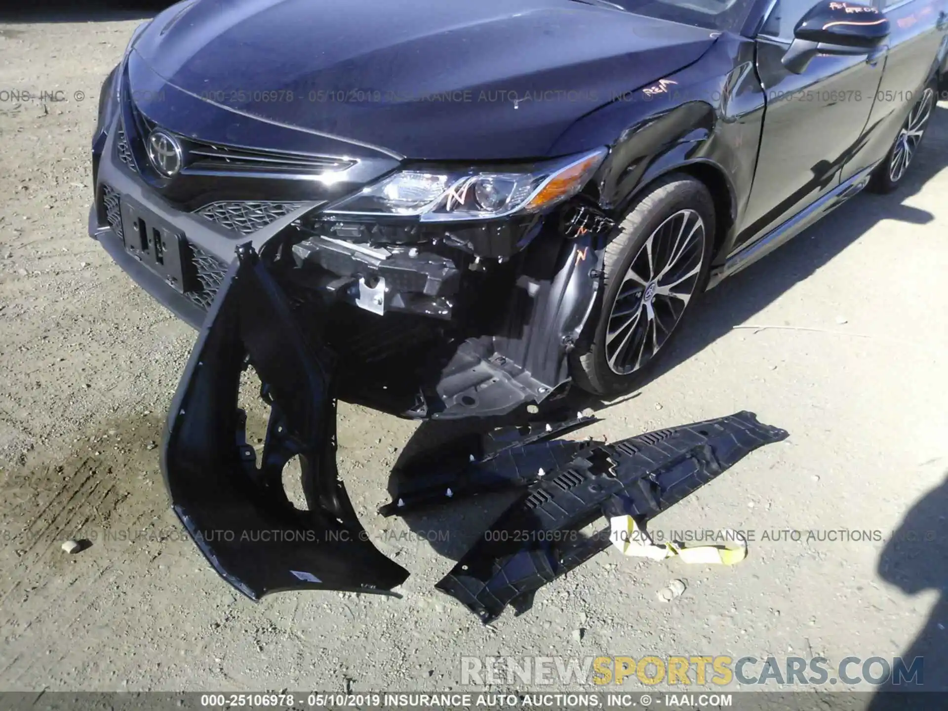 6 Photograph of a damaged car 4T1B11HK3KU693641 TOYOTA CAMRY 2019