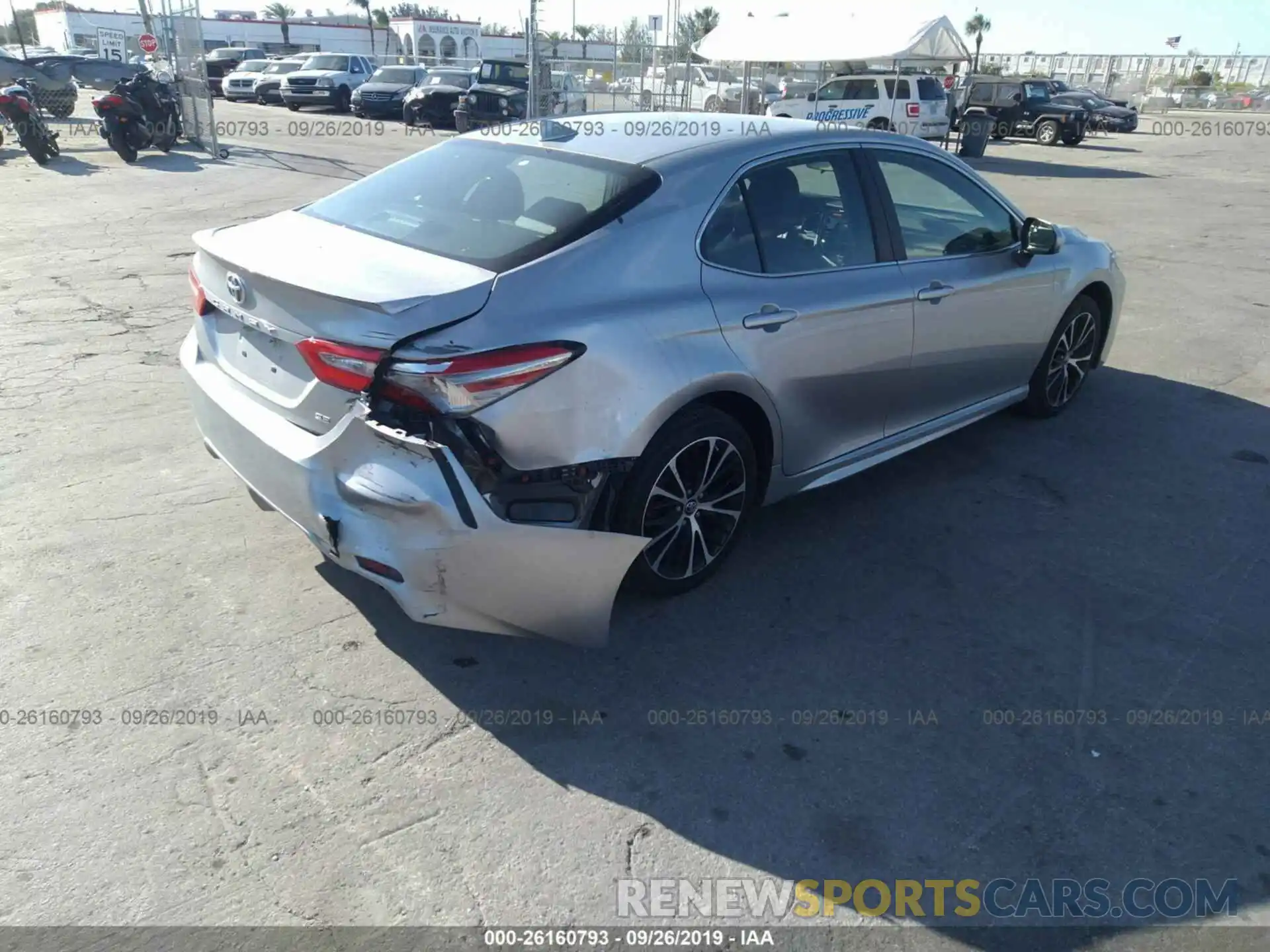 4 Photograph of a damaged car 4T1B11HK3KU693820 TOYOTA CAMRY 2019