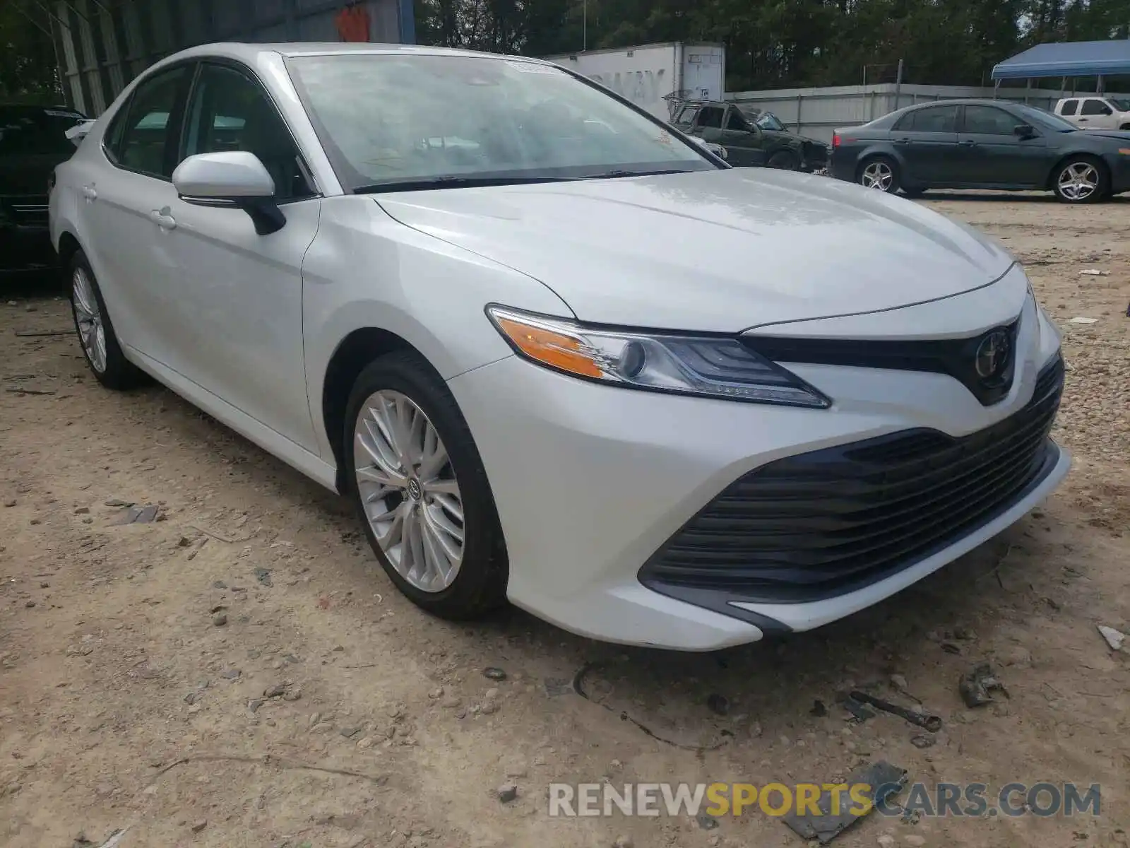 1 Photograph of a damaged car 4T1B11HK3KU694000 TOYOTA CAMRY 2019