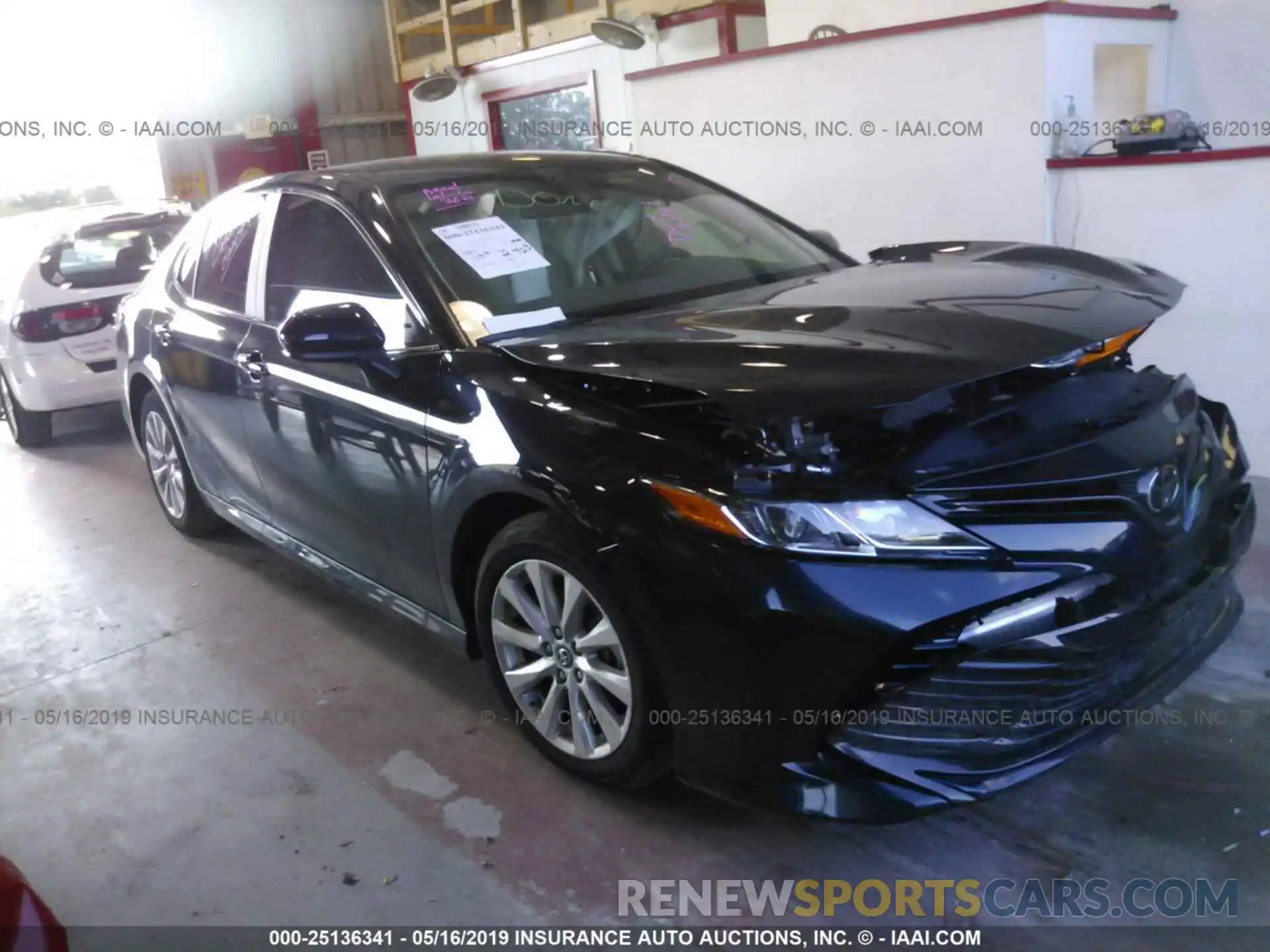 1 Photograph of a damaged car 4T1B11HK3KU695860 TOYOTA CAMRY 2019