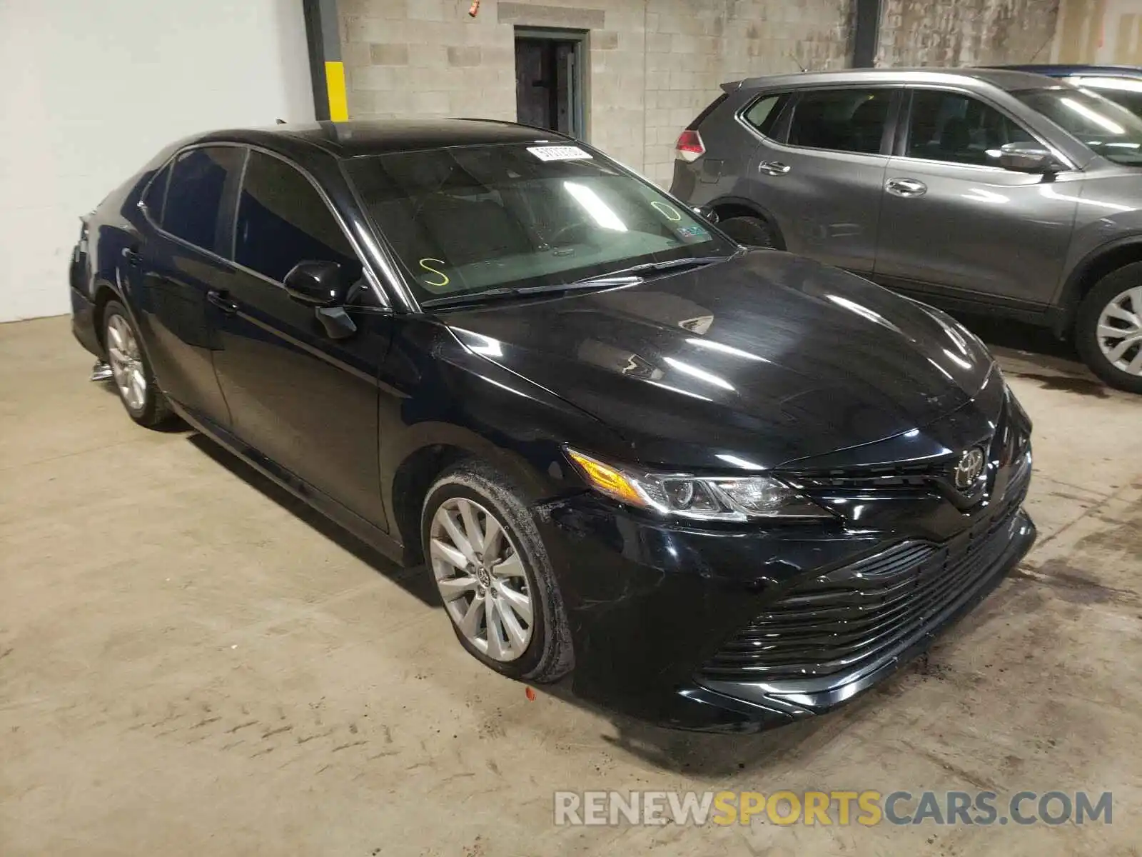 1 Photograph of a damaged car 4T1B11HK3KU698127 TOYOTA CAMRY 2019