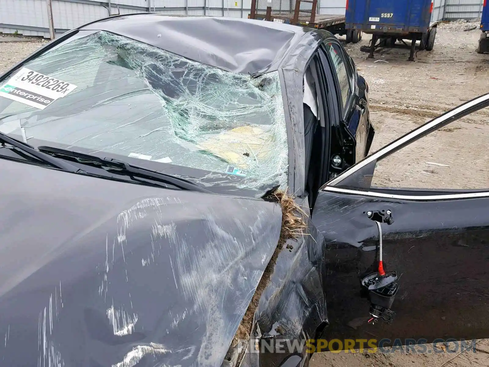 9 Photograph of a damaged car 4T1B11HK3KU698192 TOYOTA CAMRY 2019