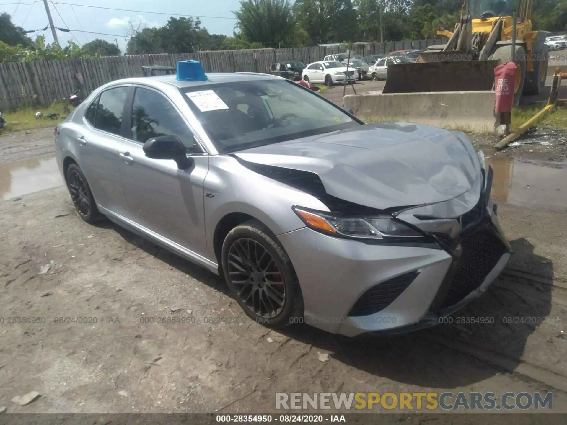 1 Photograph of a damaged car 4T1B11HK3KU700104 TOYOTA CAMRY 2019