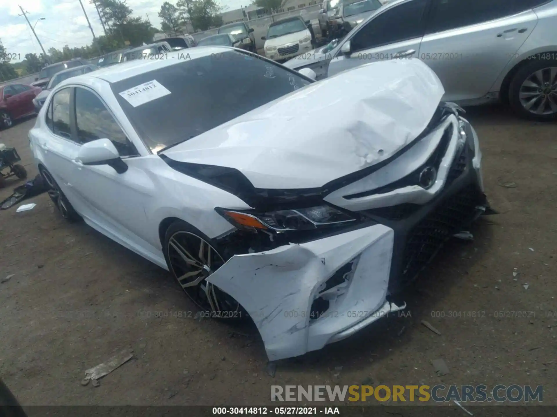 1 Photograph of a damaged car 4T1B11HK3KU700121 TOYOTA CAMRY 2019