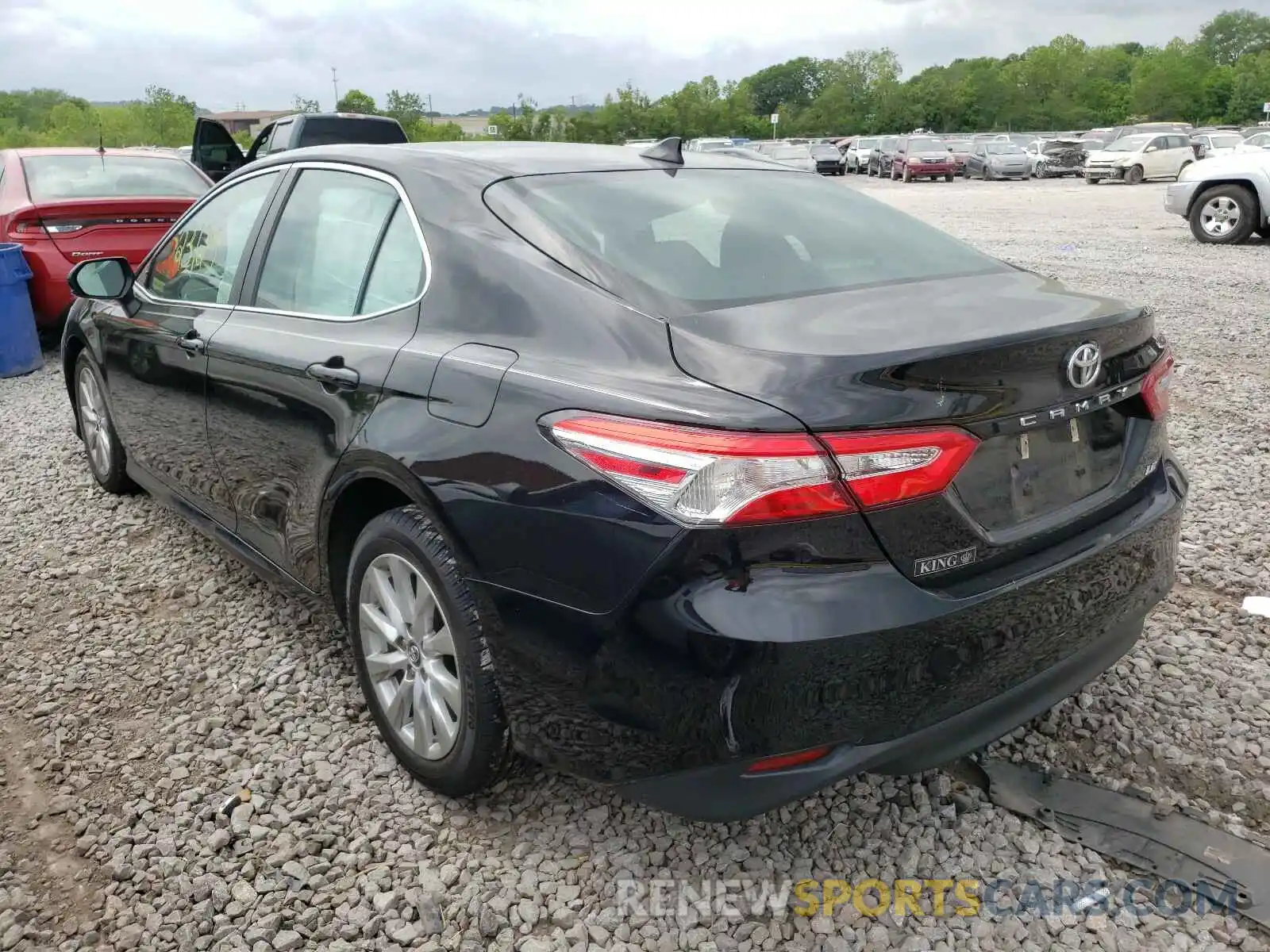 3 Photograph of a damaged car 4T1B11HK3KU700233 TOYOTA CAMRY 2019