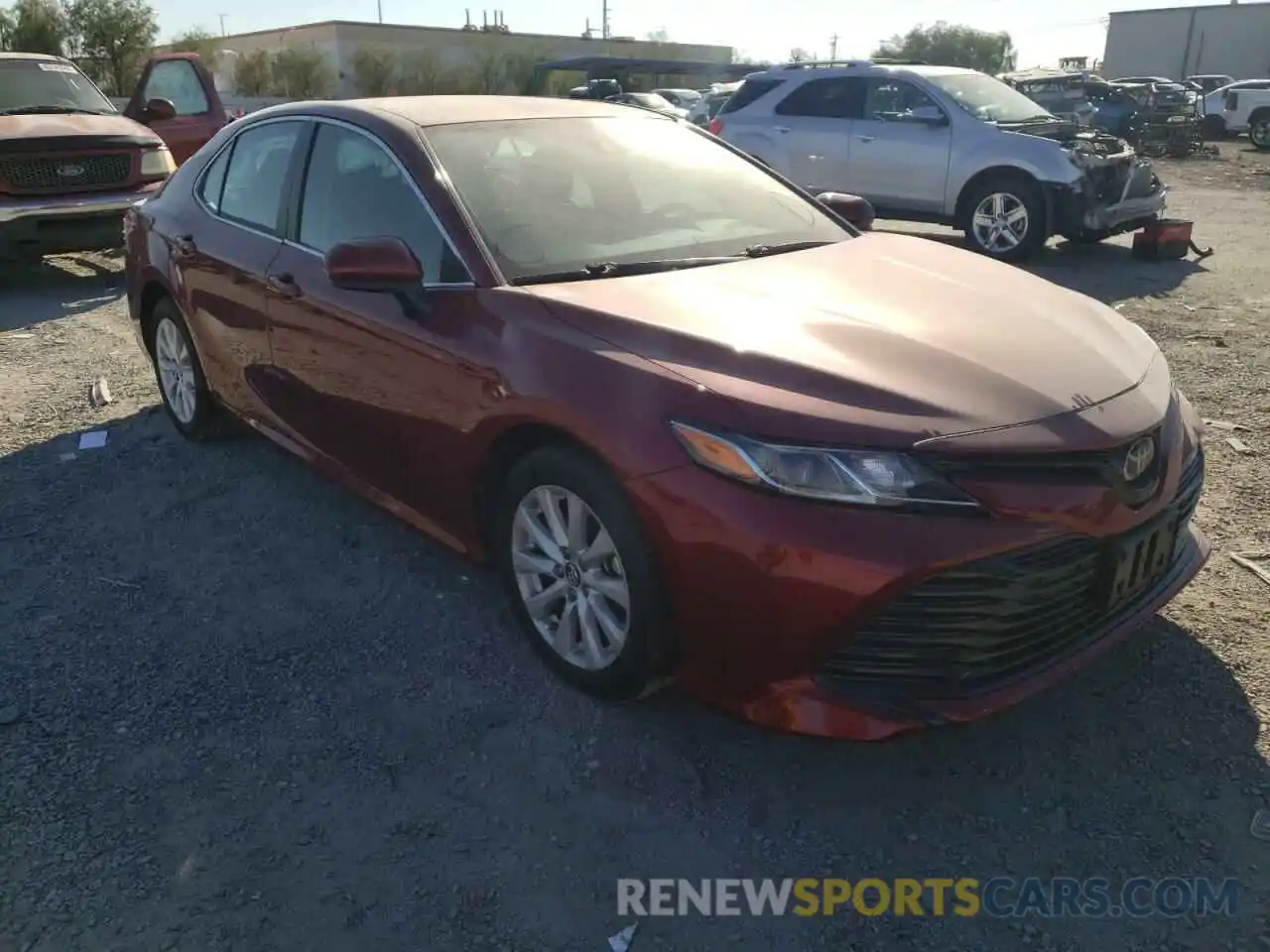 1 Photograph of a damaged car 4T1B11HK3KU700250 TOYOTA CAMRY 2019