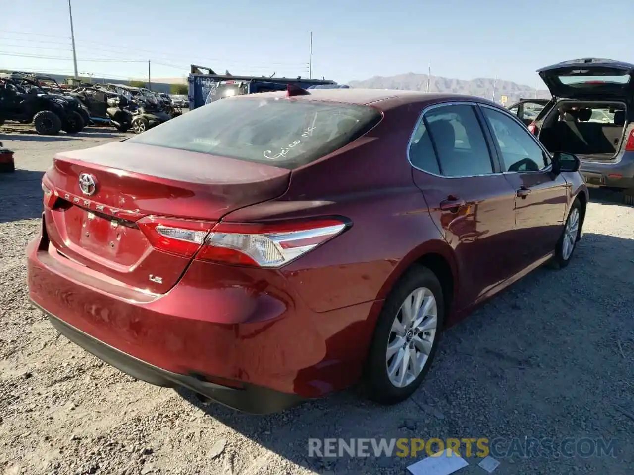 4 Photograph of a damaged car 4T1B11HK3KU700250 TOYOTA CAMRY 2019