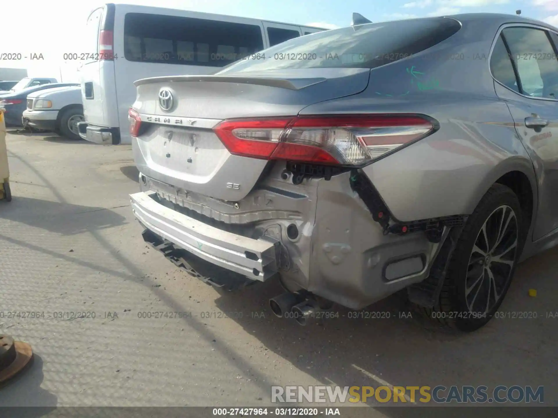 6 Photograph of a damaged car 4T1B11HK3KU700717 TOYOTA CAMRY 2019