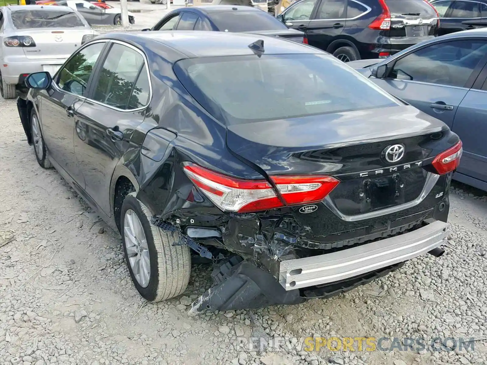 3 Photograph of a damaged car 4T1B11HK3KU700796 TOYOTA CAMRY 2019