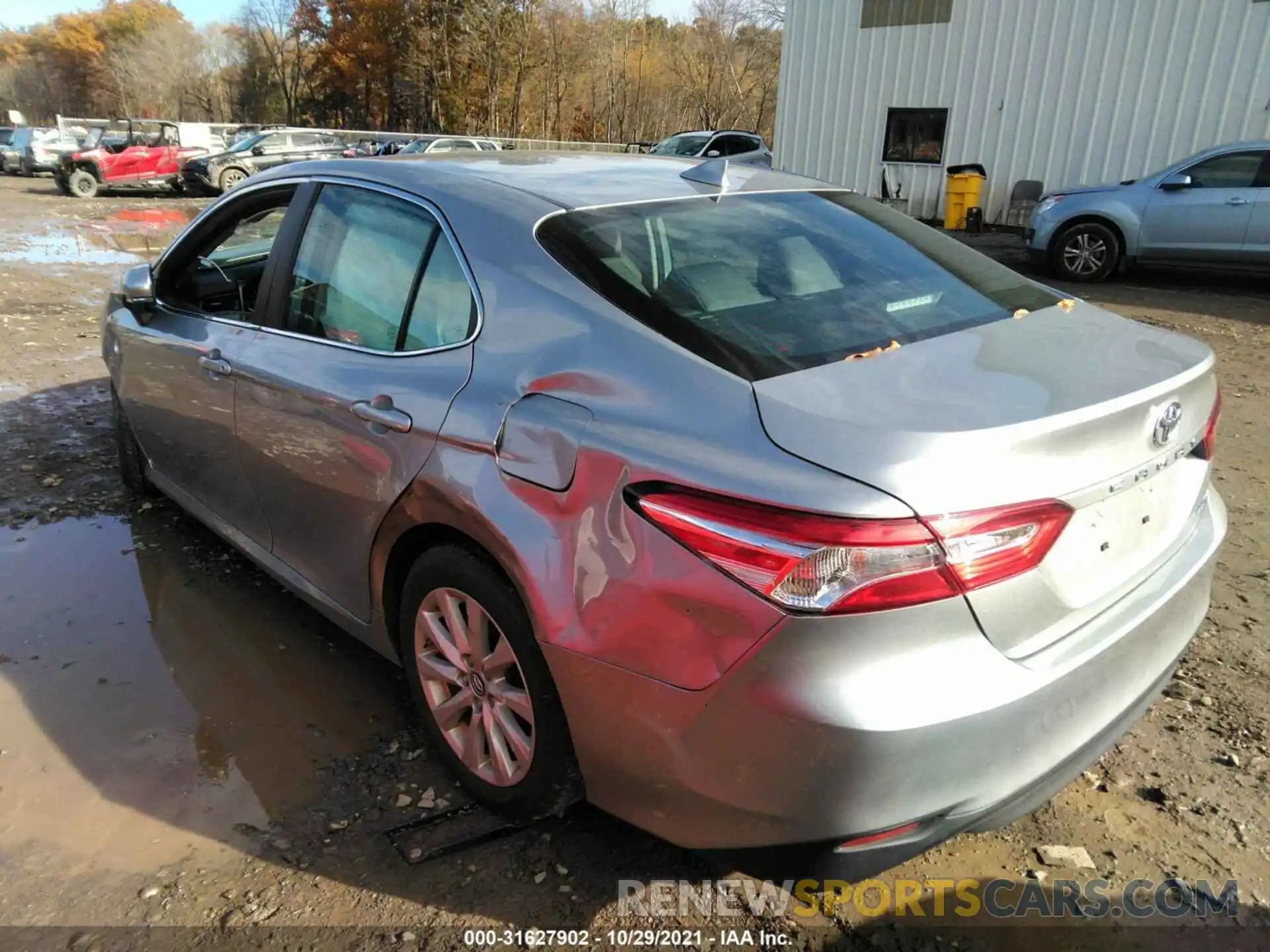 3 Photograph of a damaged car 4T1B11HK3KU701186 TOYOTA CAMRY 2019