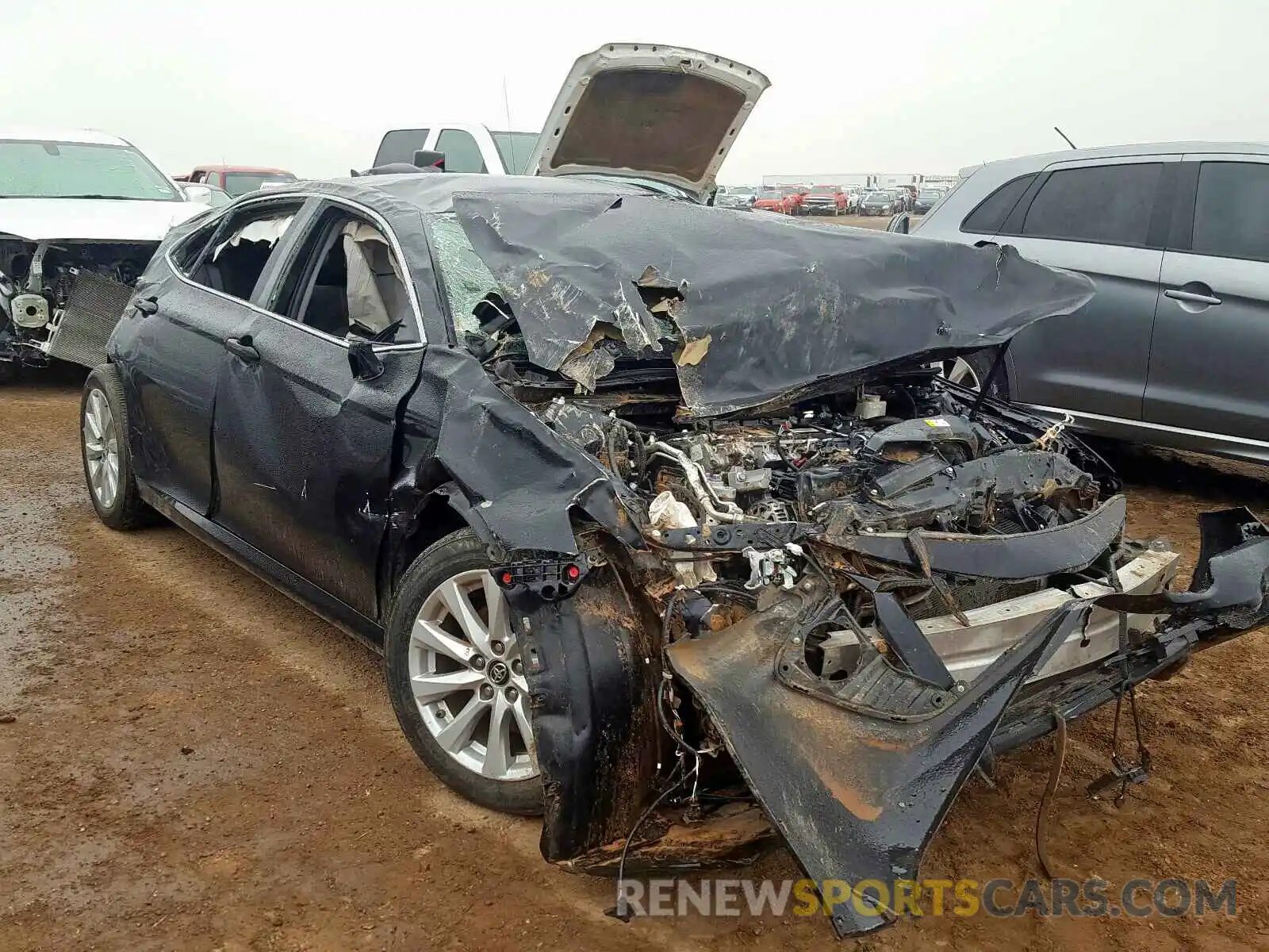 1 Photograph of a damaged car 4T1B11HK3KU701673 TOYOTA CAMRY 2019